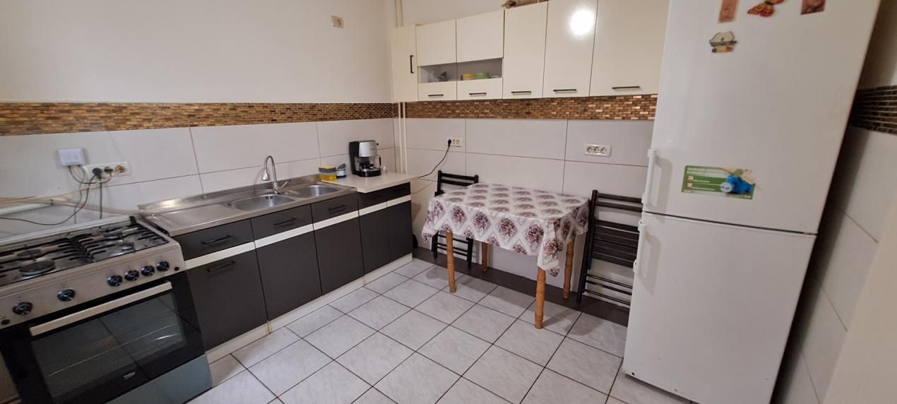 LUNCA CETATUII, CASA individuala , 8 CAMERE — fotografia 7