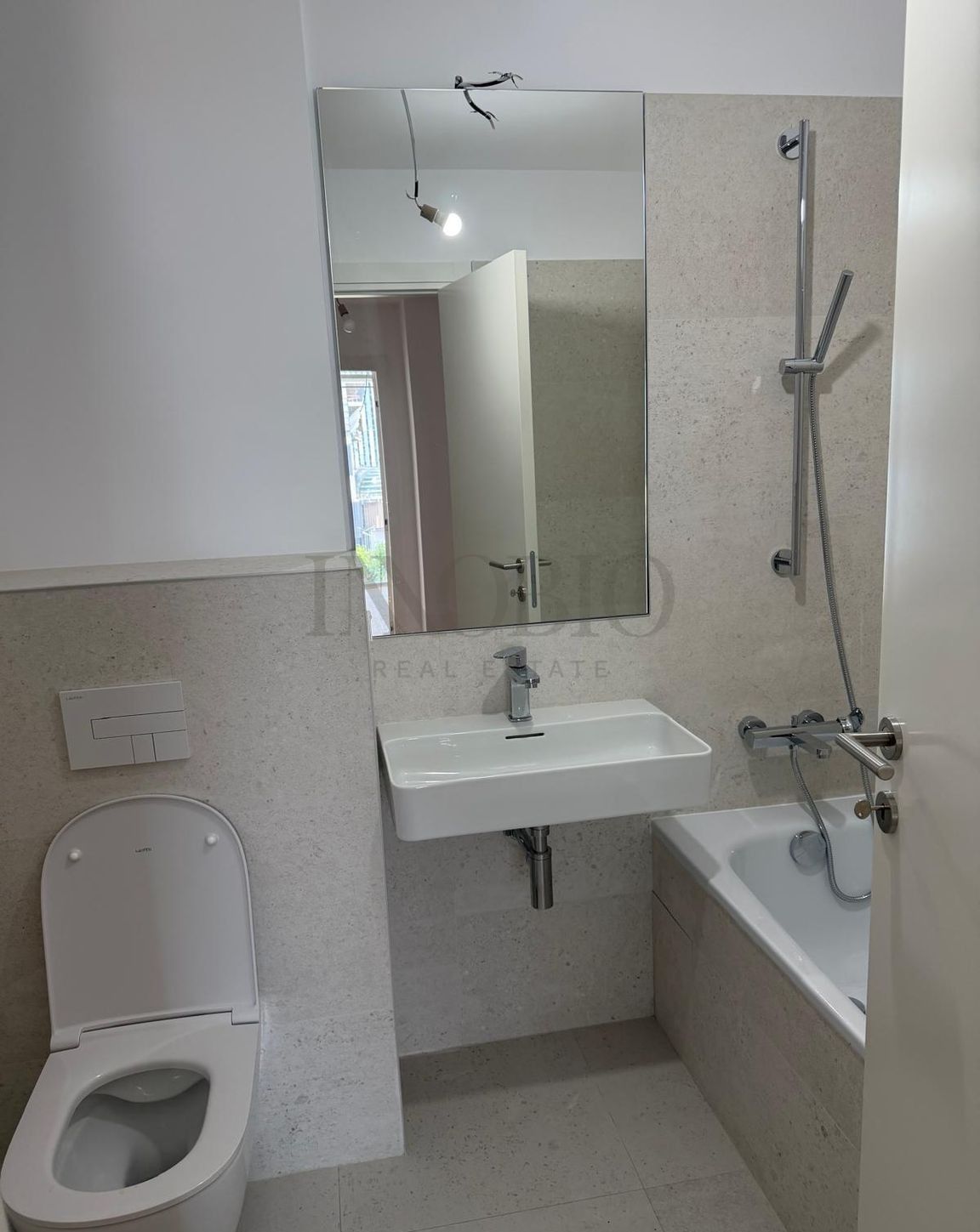 Apartament premium cu 2 camere în UPsite Floreasca |  Terasă | — fotografia 14