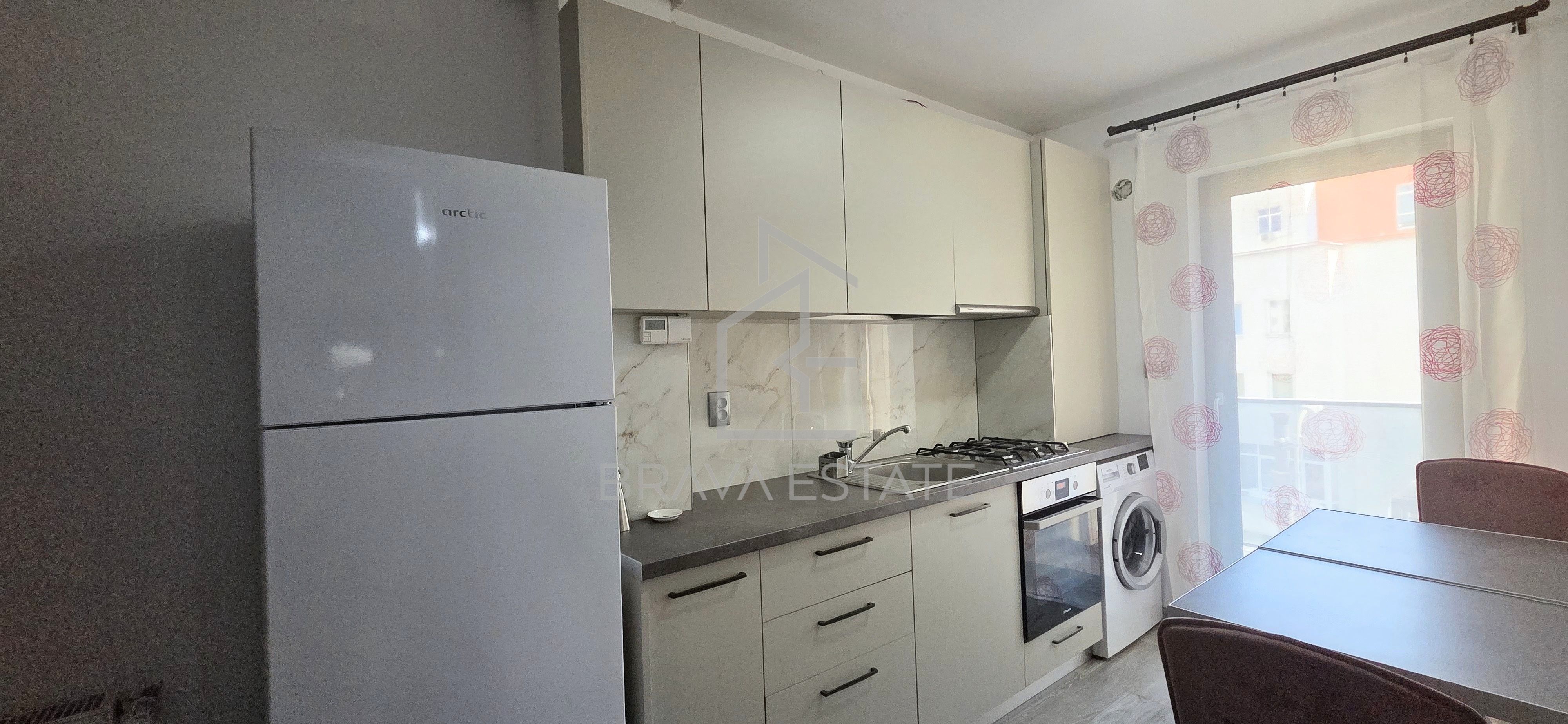 Apartament 2 camere, 60mp, garaj subteran, AC, 2 balcoane, zona FSEGA — fotografia 13
