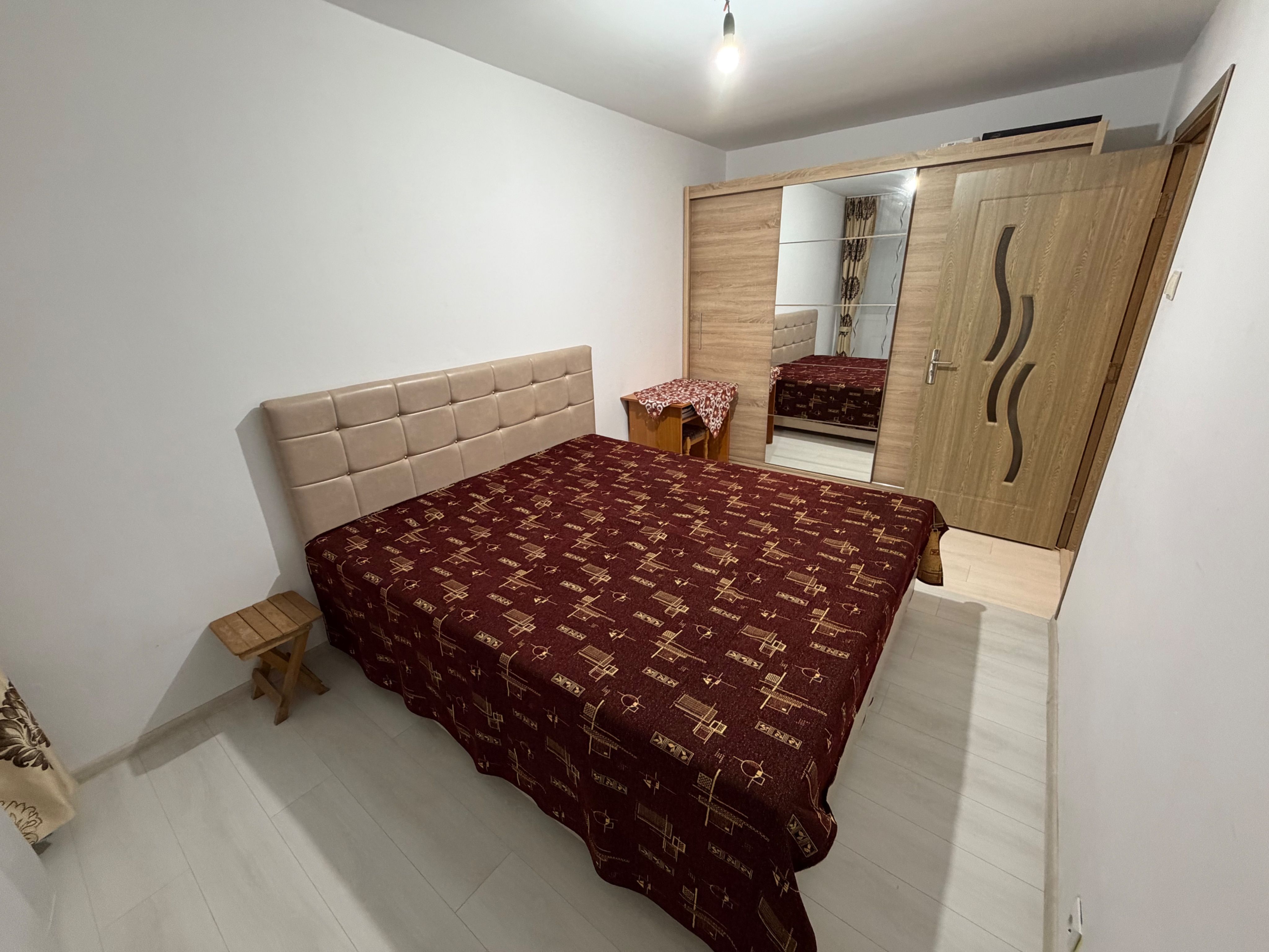 Apartament 2 camere, etaj 2 - zona Cetate — fotografia 4