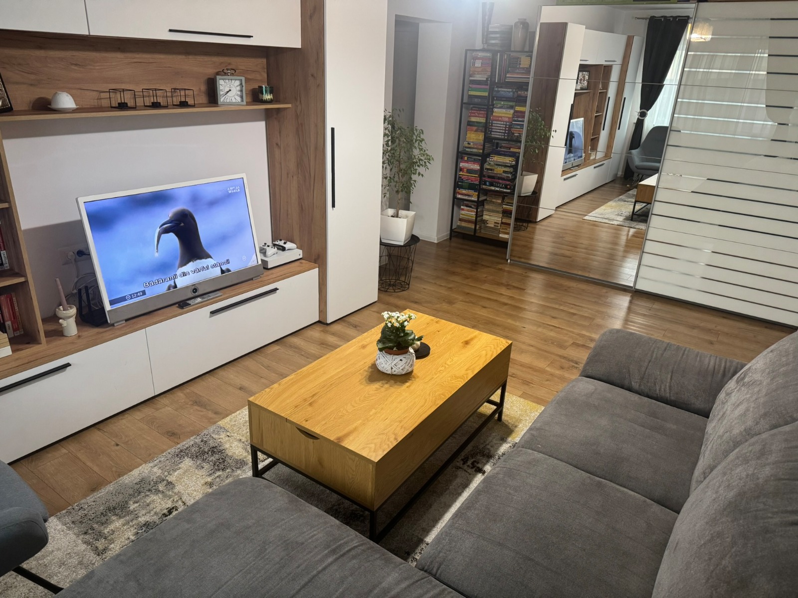 Apartament 3 camere, Zona Burdujeni Cuza Voda 2