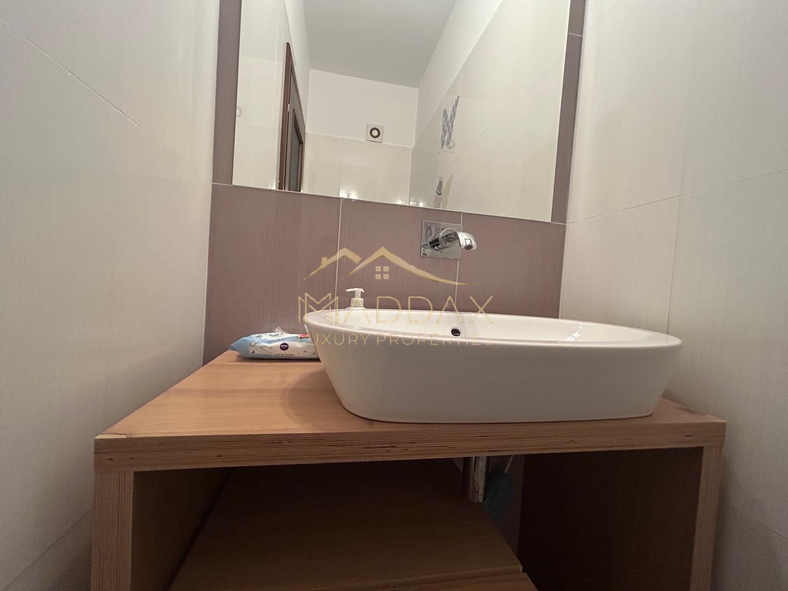 3 camere // 140mp // parcare si boxa // parc Herastrau // cartier Francez — fotografia 35