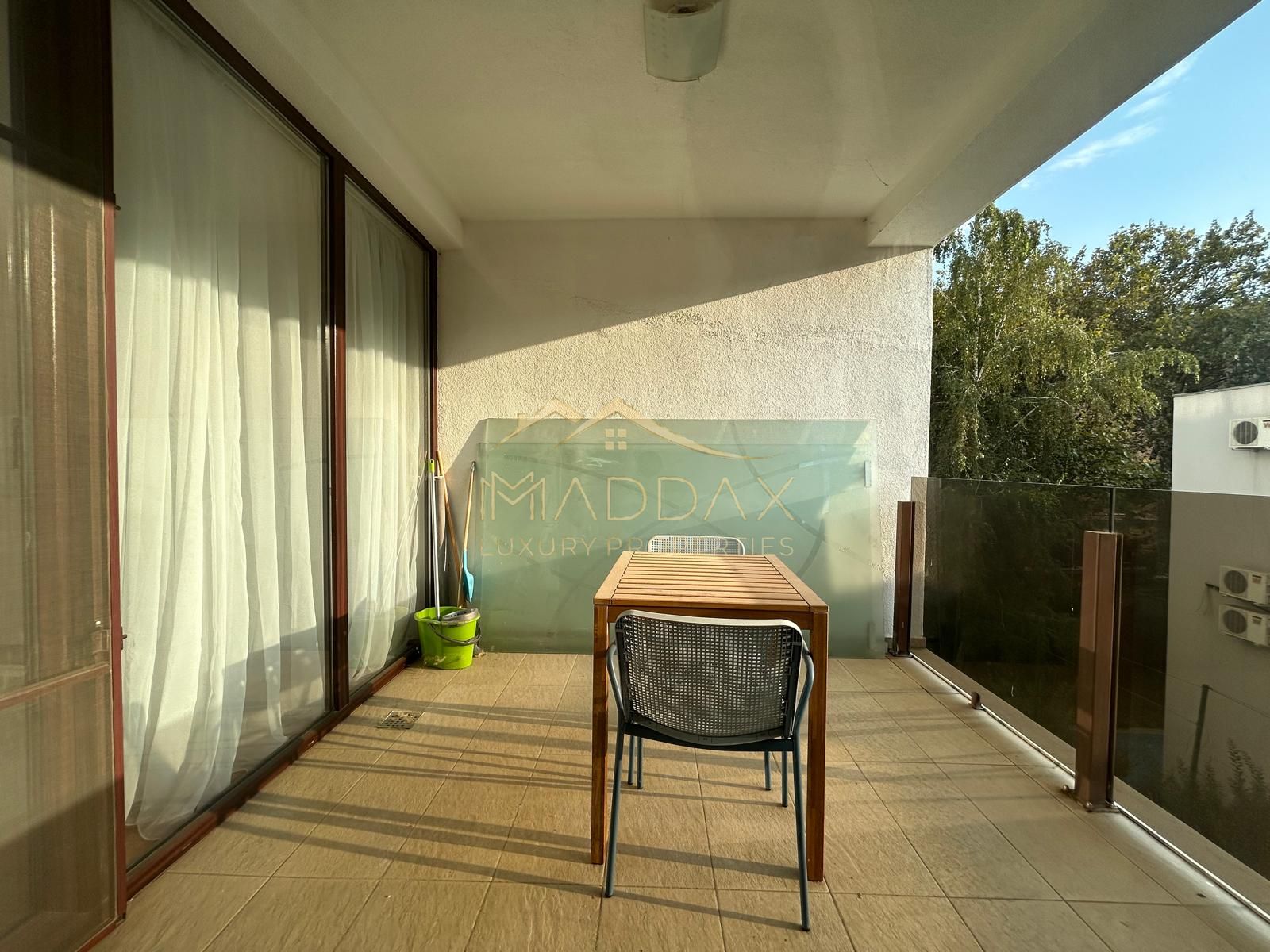 3 camere // 140mp // parcare si boxa // parc Herastrau // cartier Francez — fotografia 38