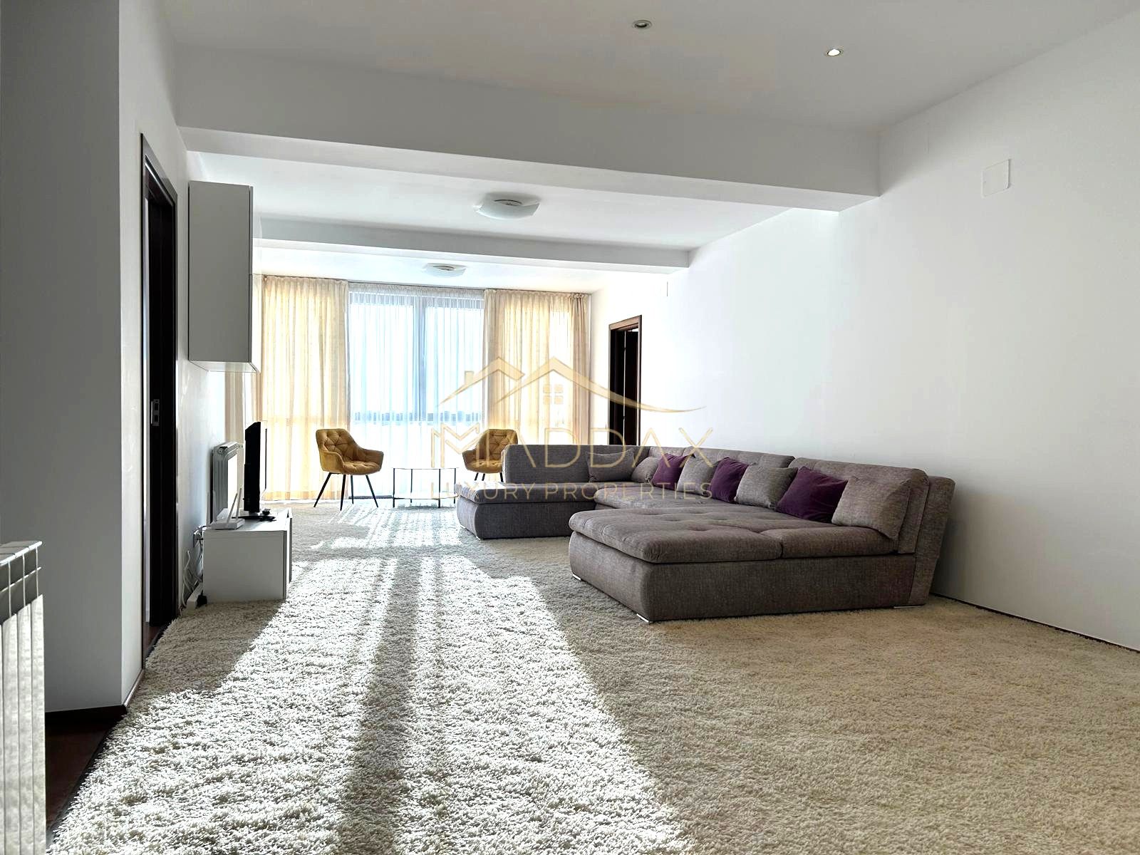 3 camere // 140mp // parcare si boxa // parc Herastrau // cartier Francez — fotografia 7