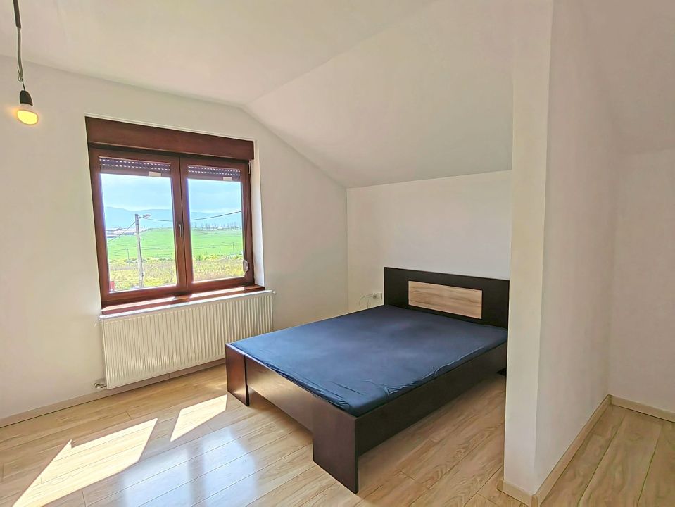 Casa individuala 5 camere de vanzare utilata Bavaria - teren 372mp — fotografia 4
