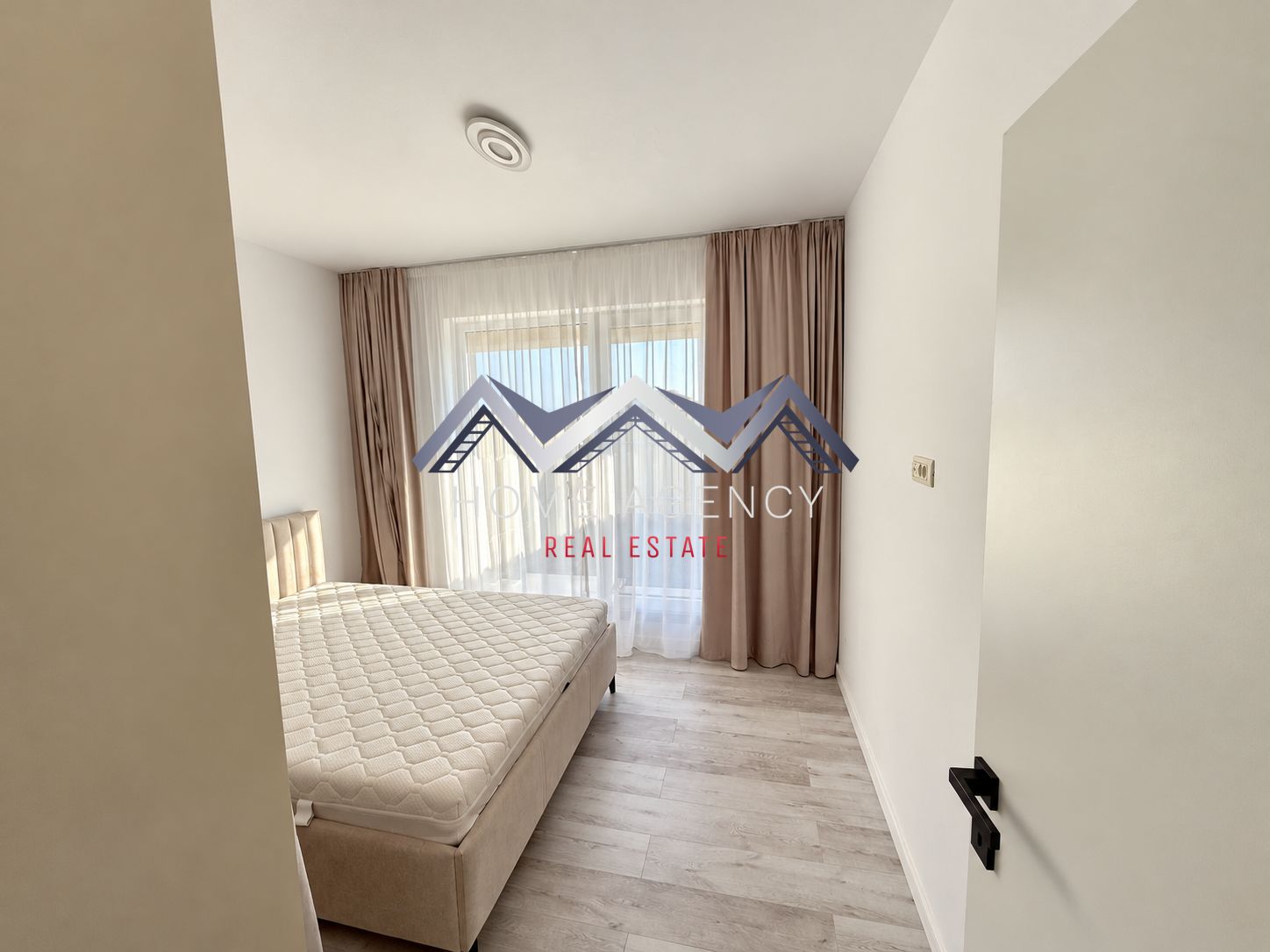 Apartament 2 camere | Prima închiriere | Terasă 12 mp | Loc de parcare inclus — fotografia 4
