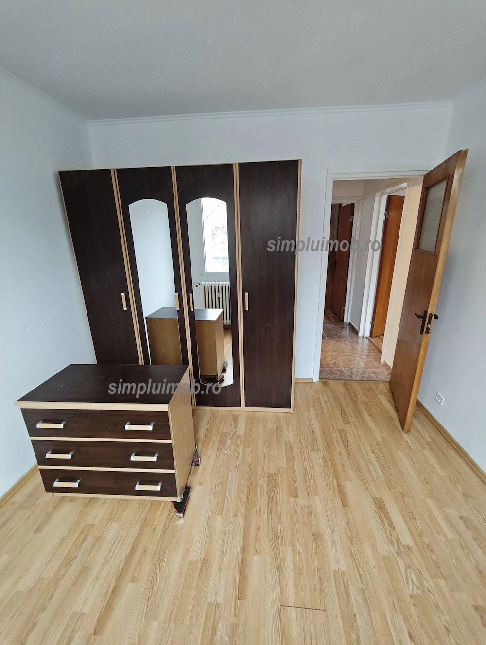 Apartament  3 camere la 7 minute de metrou - Emil Racovita — fotografia 11