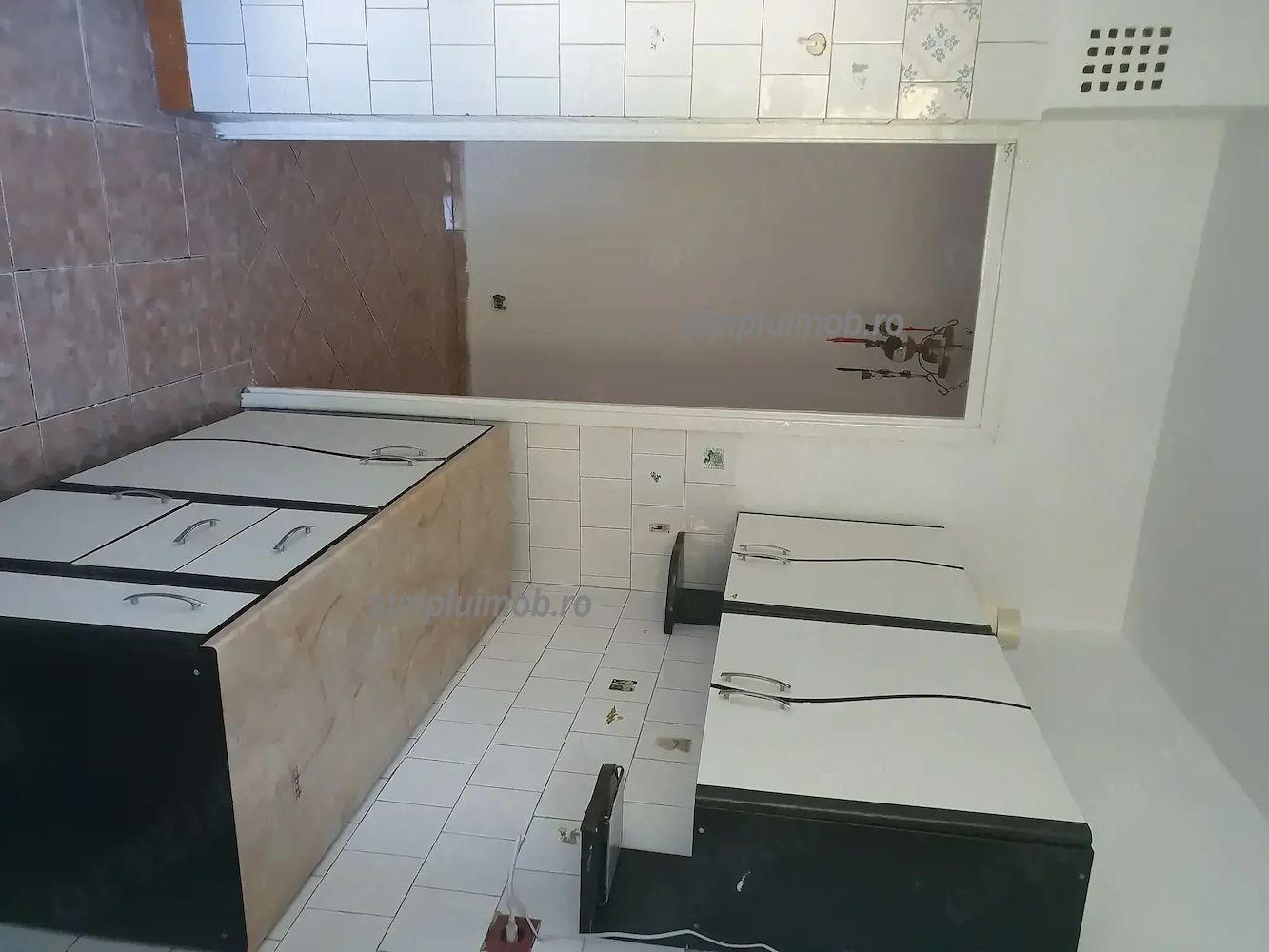 Apartament  3 camere la 7 minute de metrou - Emil Racovita — fotografia 5
