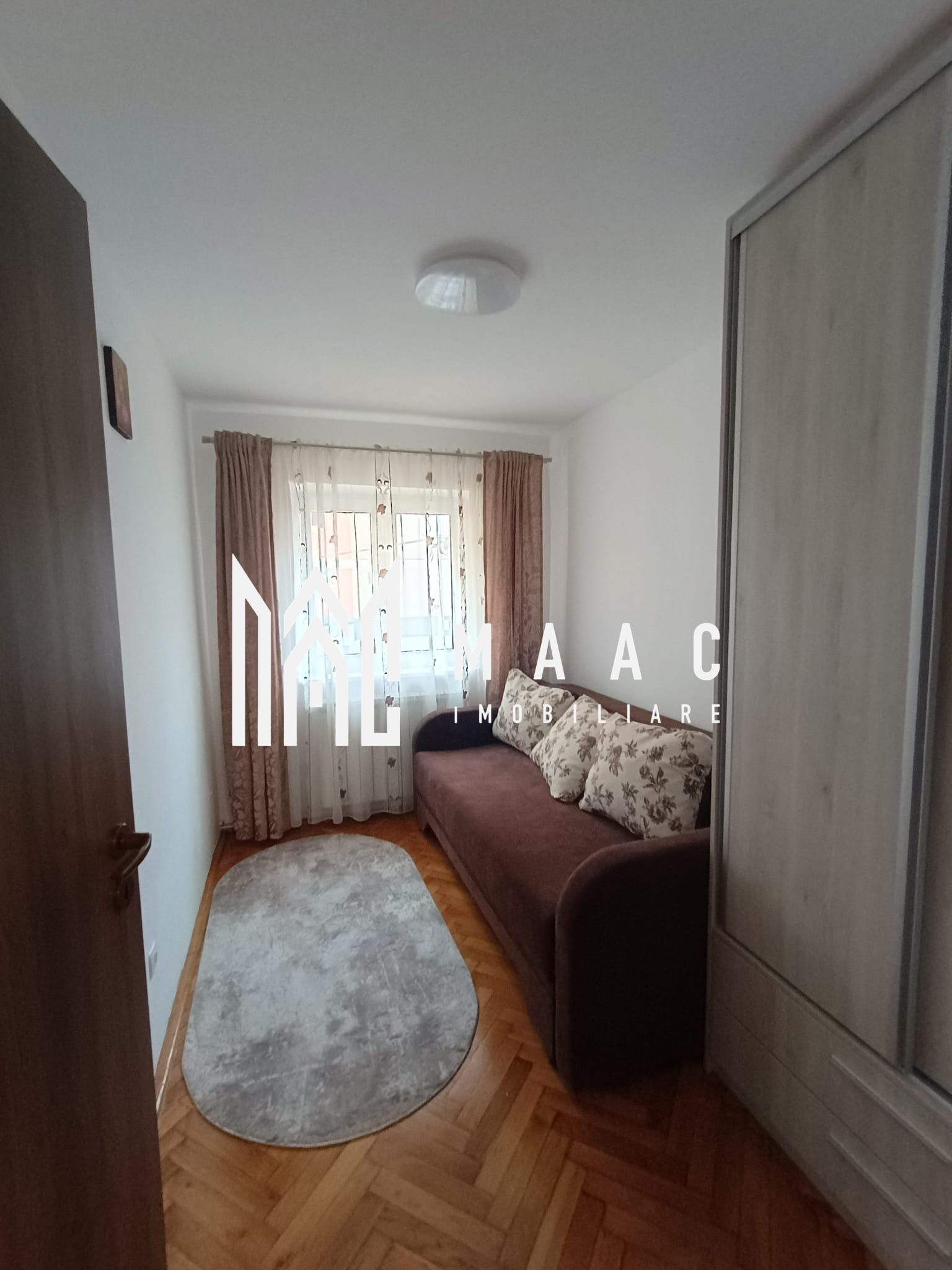 Apartament de vânzare I 3 camere I 70 MPU I 2 balcoane I Pivniță I Valea Aurie — fotografia 3