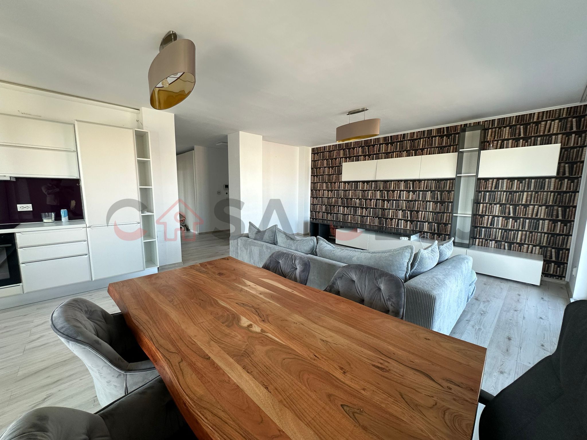 Apartament de lux, 4 camere cu terasă generoasă, Gheorgheni
