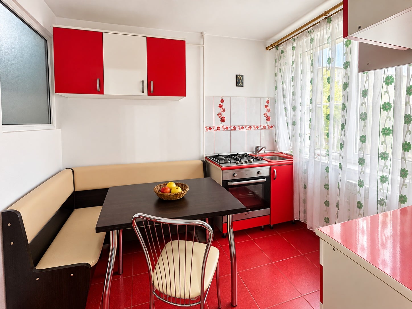 Apartament 2 camere de vânzare – str. Mitropoliei, etaj 1, 44,3 mp utili — fotografia 3