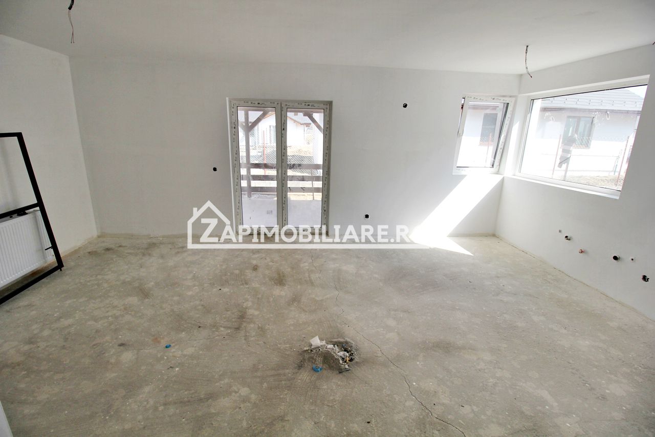 Casa 4 camere  120 mp,480 mp teren 0% comision — fotografia 5