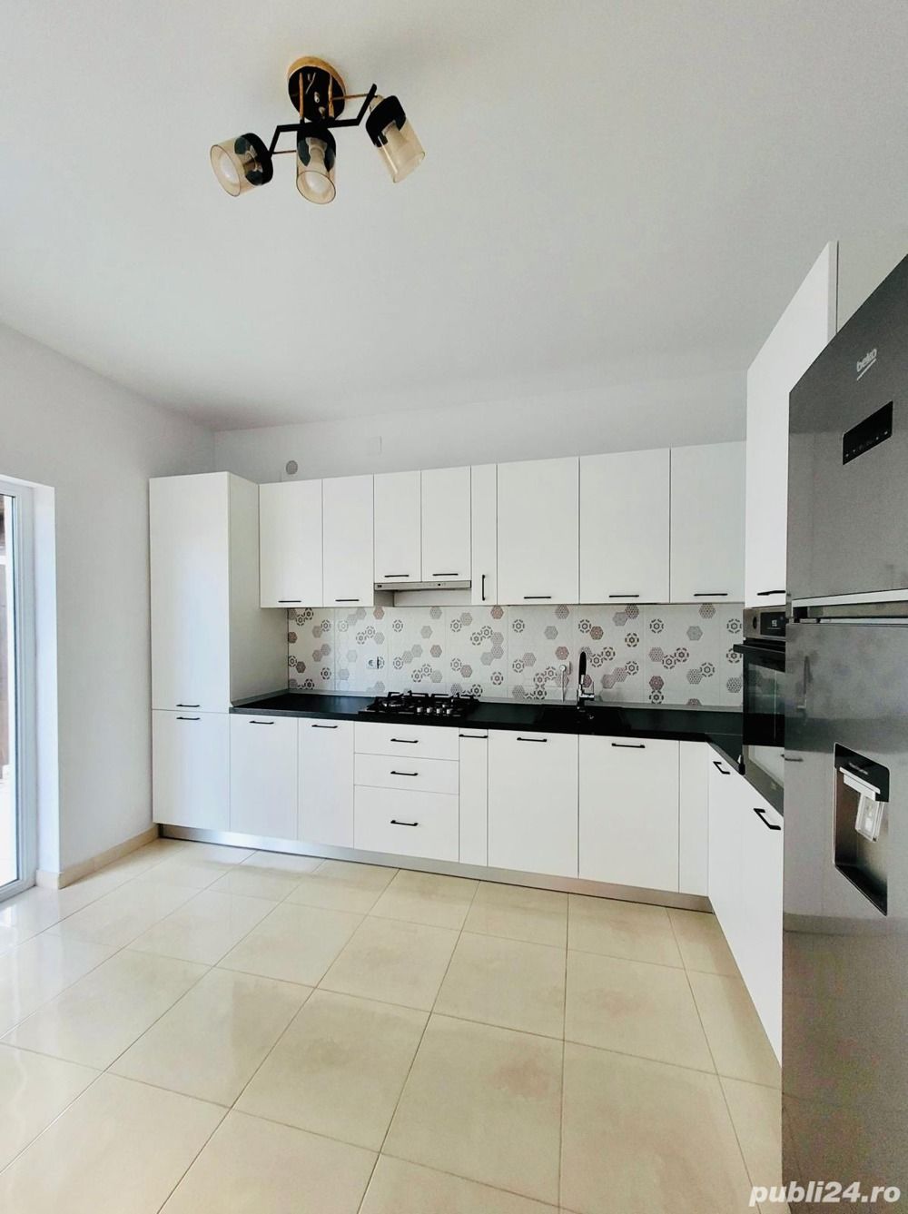 Vila deosebita,zona Hlincea — fotografia 3
