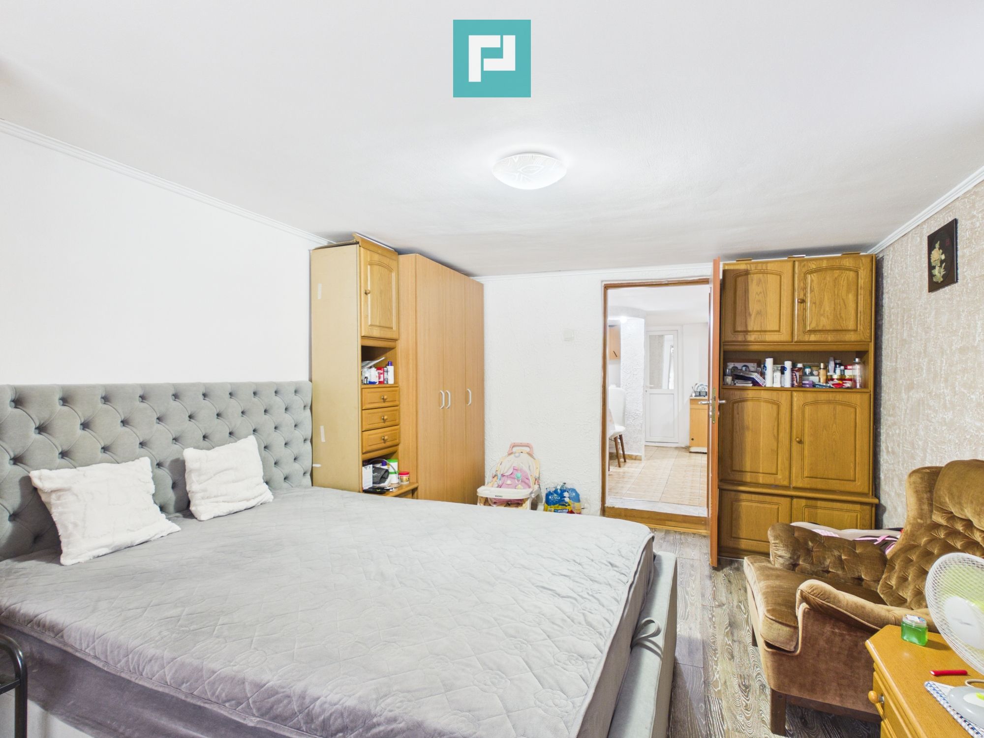 Casă cu 2 corpuri, teren 398 mp, Oradea — fotografia 6