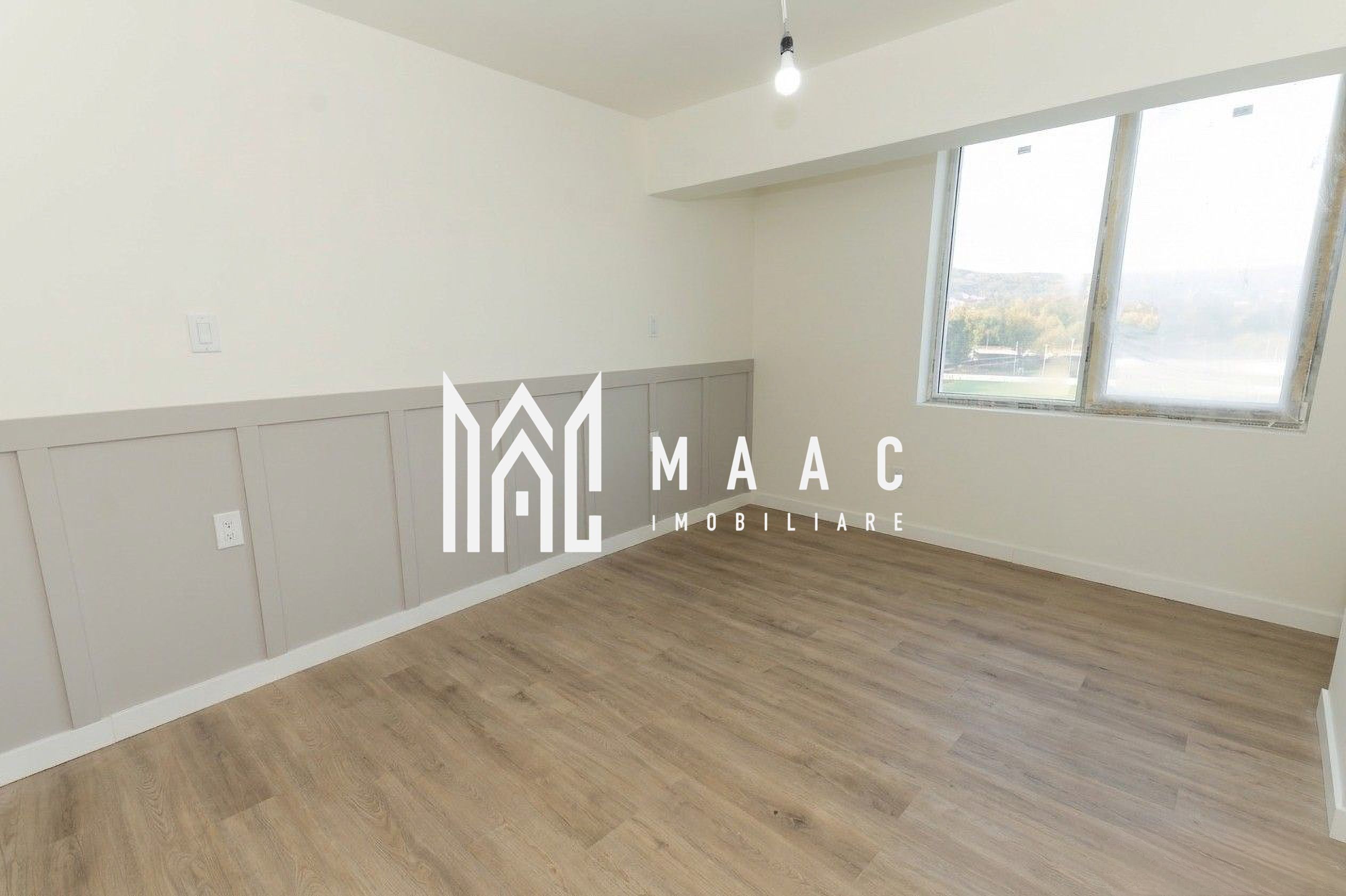 Apartament 3 camere de vânzare | Râmnicu Vâlcea, Central — fotografia 4