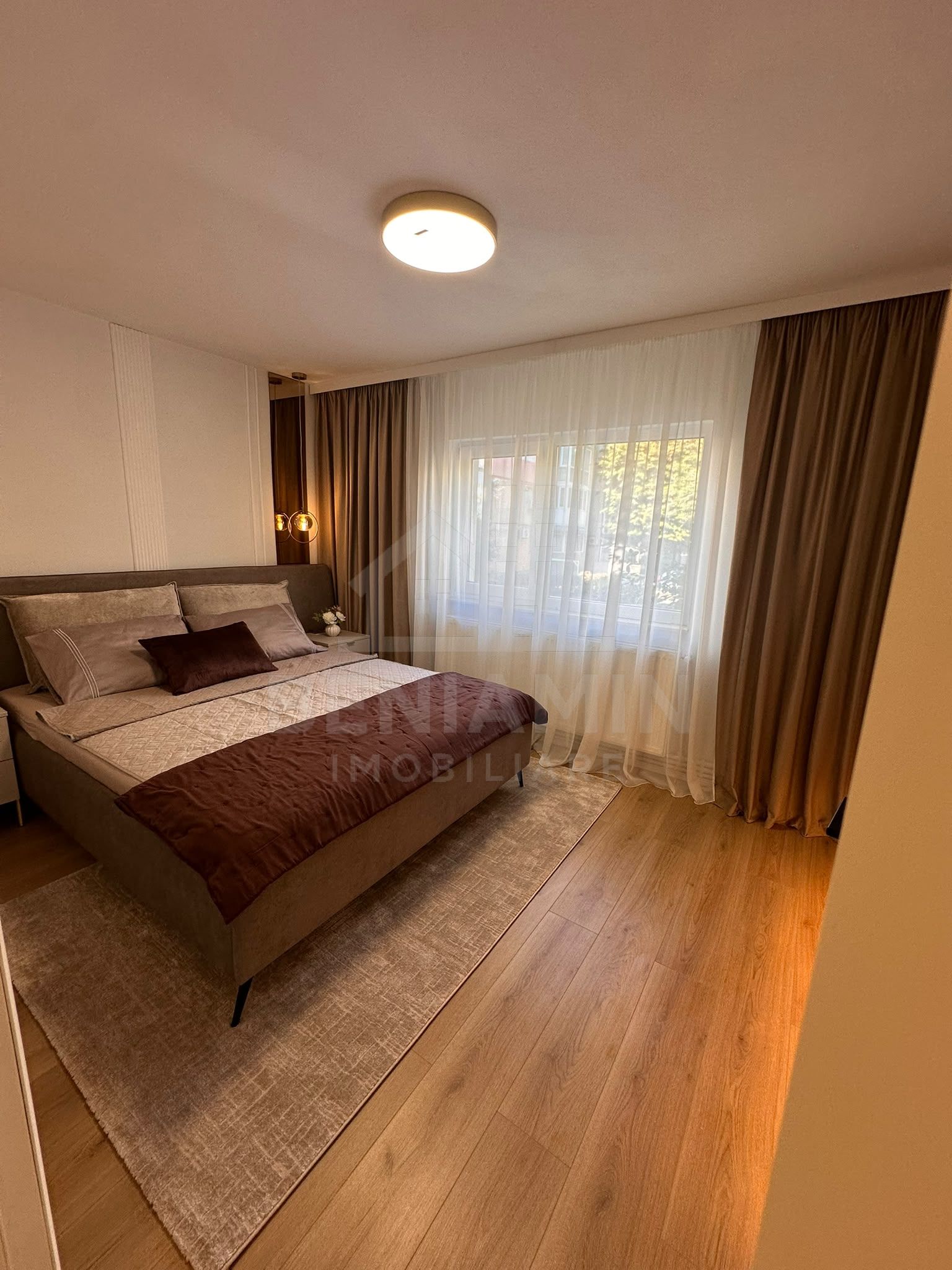 Apartament premium de vanzare 52mp Mobilat si Utilat Cartier Rovine — fotografia 5