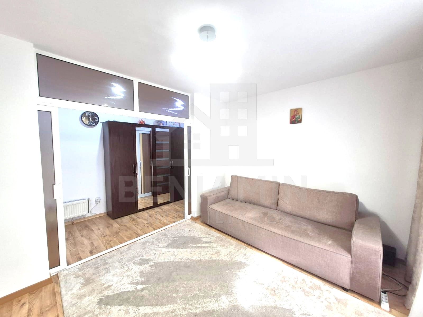2Camere-Decomandat-54mp-Centrala Termica-AC-Mansarda-George Enescu — fotografia 7