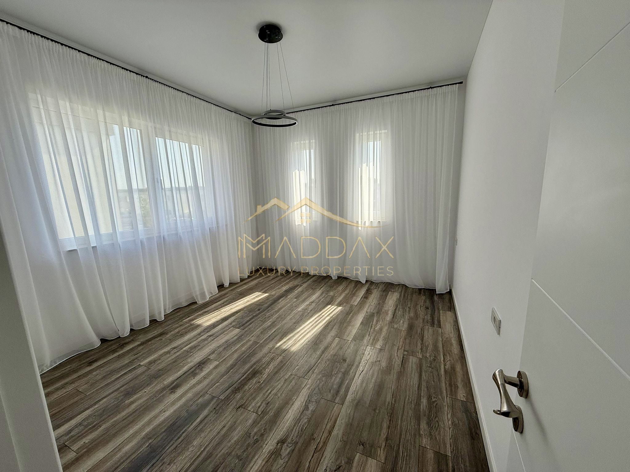 Vila individuala P+1 ***4 Camere***Curte proprie 380 mp//CORBEANCA — fotografia 18