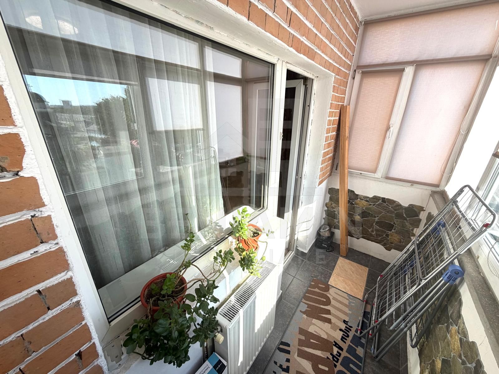 Apartament 2 camere decomandat 1 Mai Parcul Romanescu etaj 3 56mp — fotografia 6
