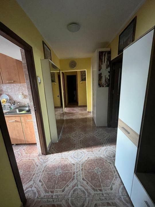 PARTICULAR, 3 CAMERE PIATA UNIRII — fotografia 4