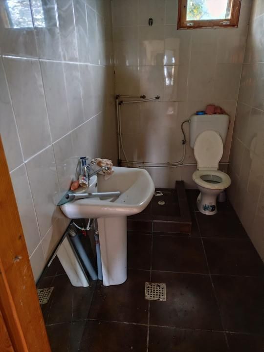 VIla Teisani si 11250 mp teren — fotografia 16