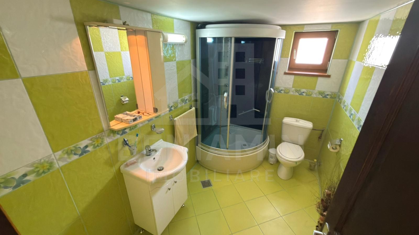 Vila eleganta in zona Ford– Confort si intimitate pe alee privata — fotografia 11