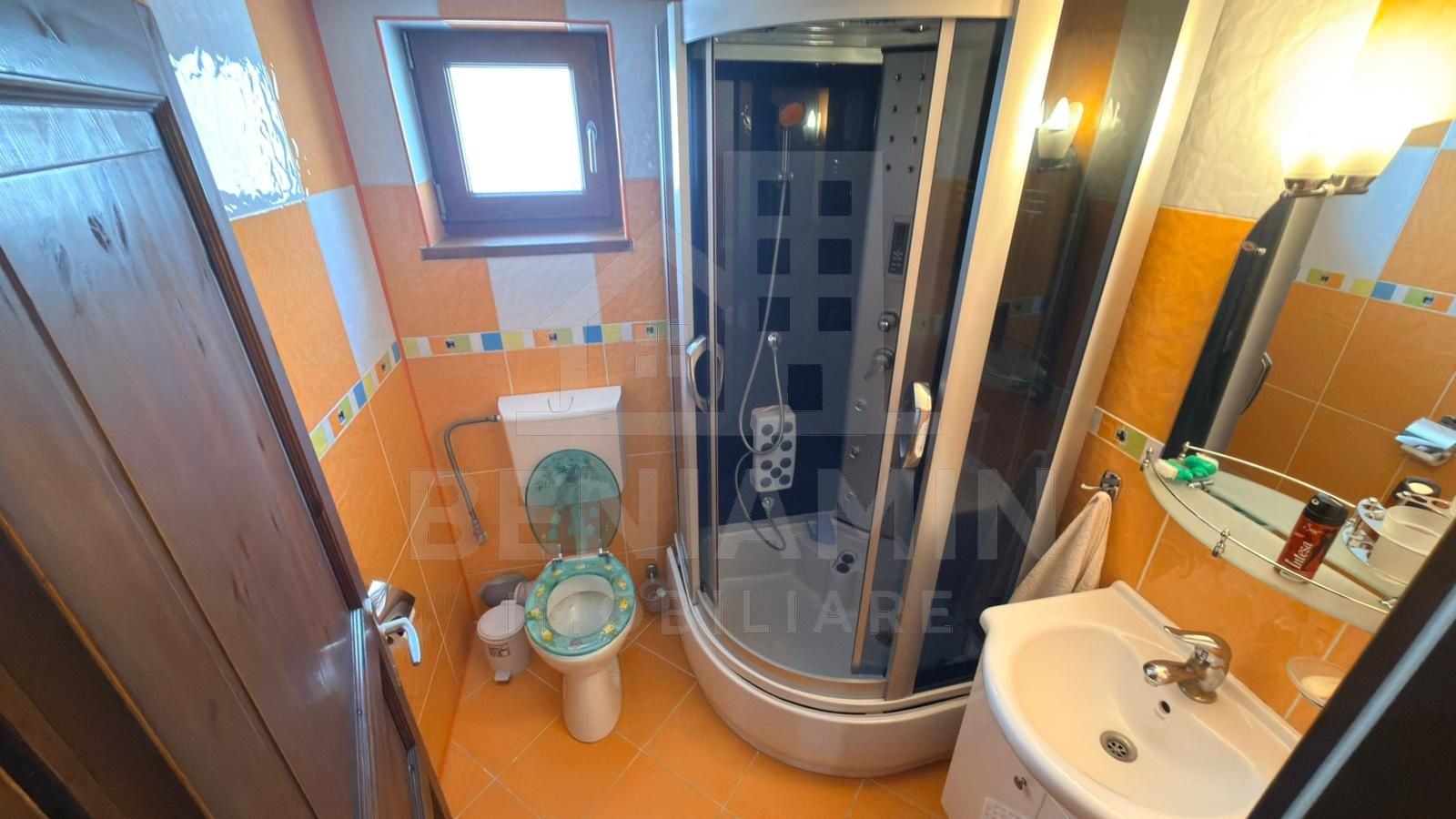 Vila eleganta in zona Ford– Confort si intimitate pe alee privata — fotografia 12