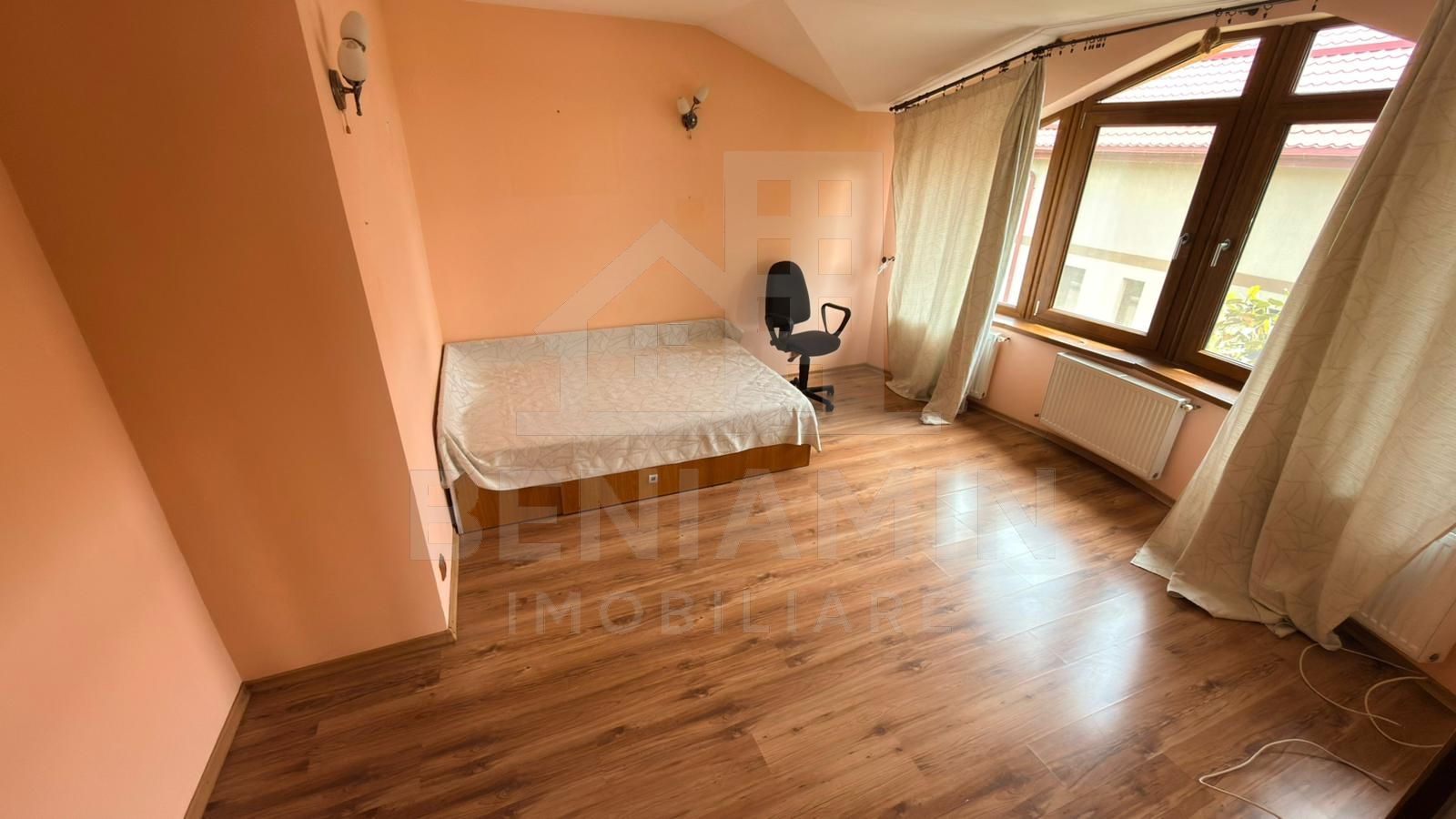 Vila eleganta in zona Ford– Confort si intimitate pe alee privata — fotografia 7