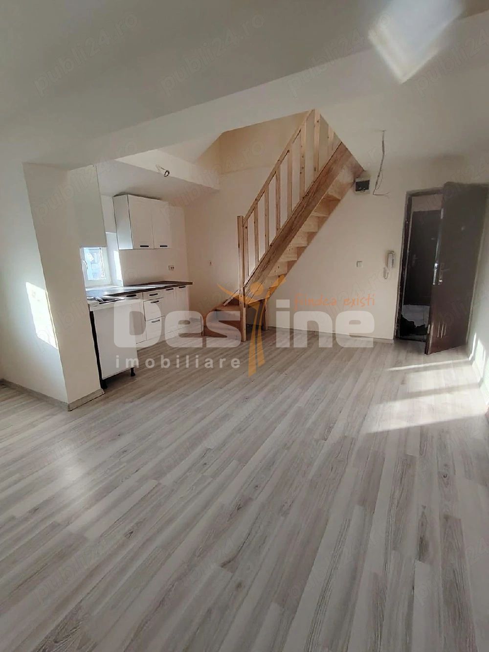 apartament cu 2 camere+mansardă — fotografia 3