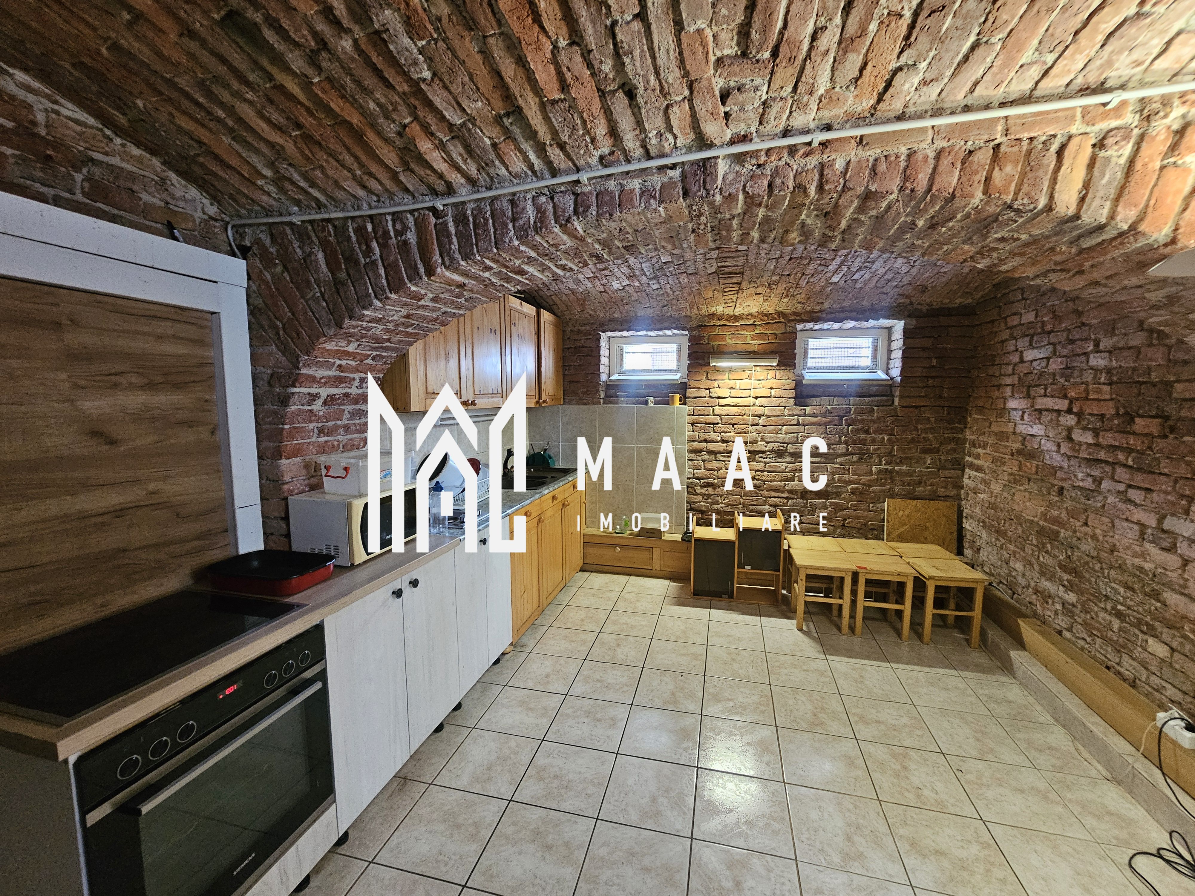 Casa Individuala | 8 camere | 6 bai | 300 mpu | Turnisor — fotografia 18