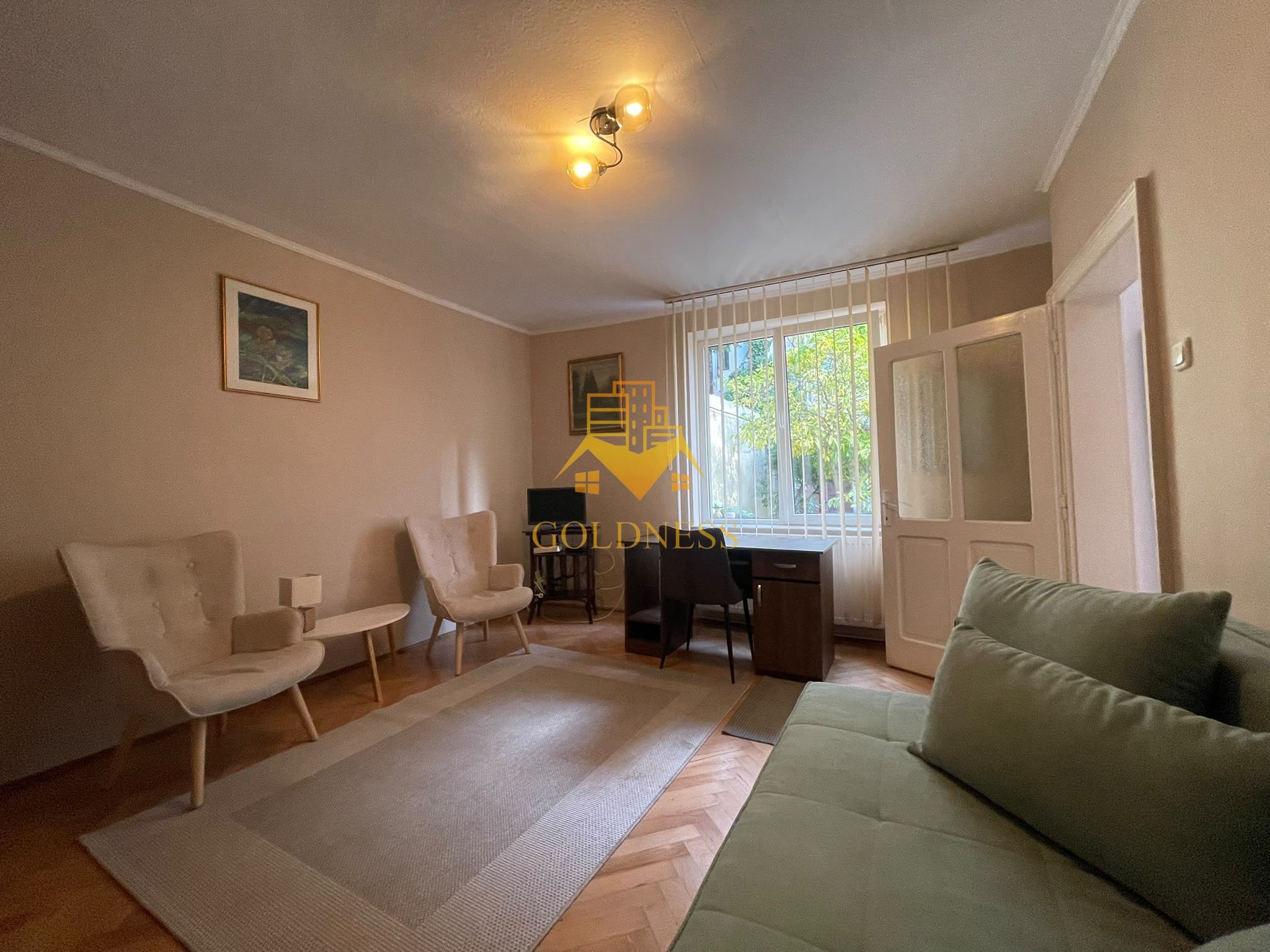 Casa Ultracentral Piata Muzeului ! 100 mp total 4 camere 3 nivele! — fotografia 3