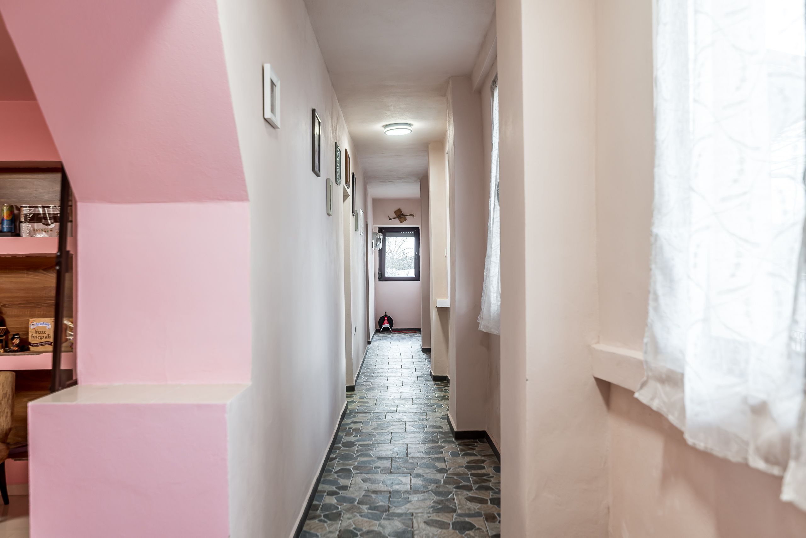 Casă în Vinga – restaurată Integral 2025 | 3 camere | utilități — fotografia 6