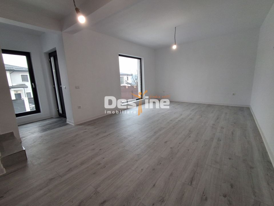 CASĂ tip duplex, situata in Valea Adanca — fotografia 8