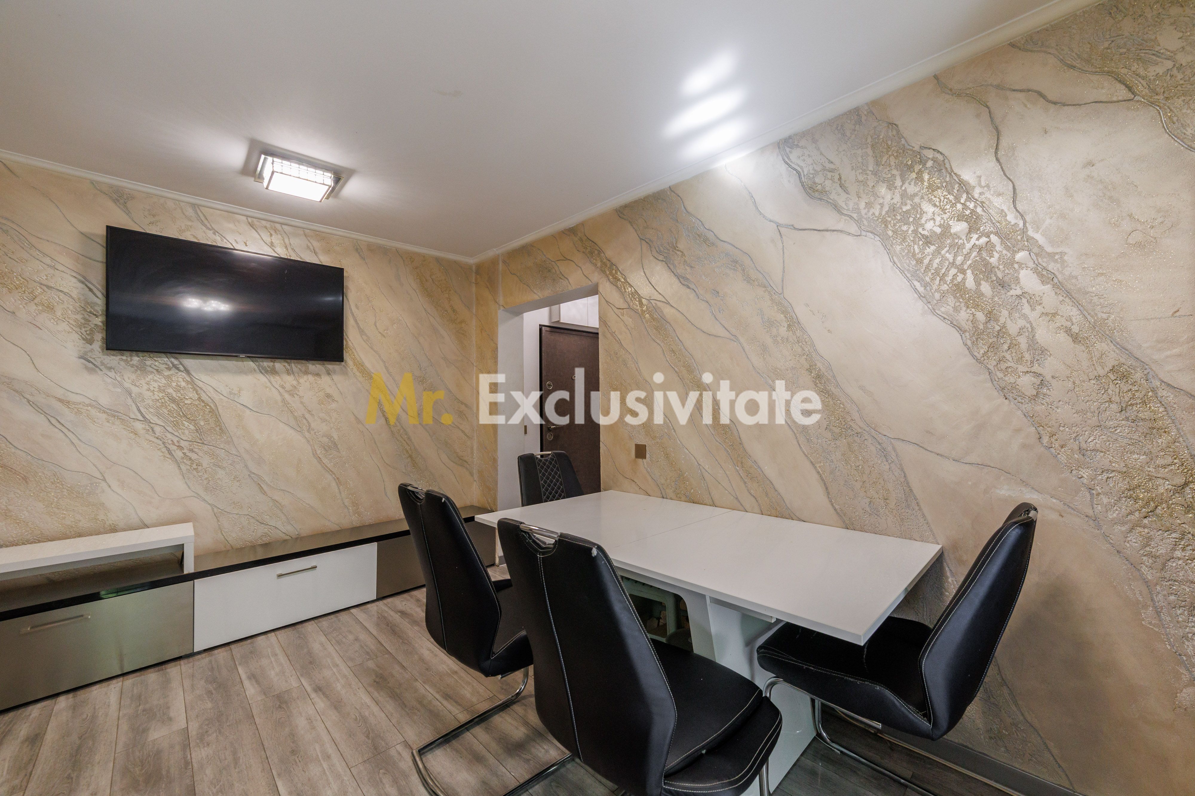 Apartament 2 camere decomandat, cartierul Banat, Pitesti — fotografia 14