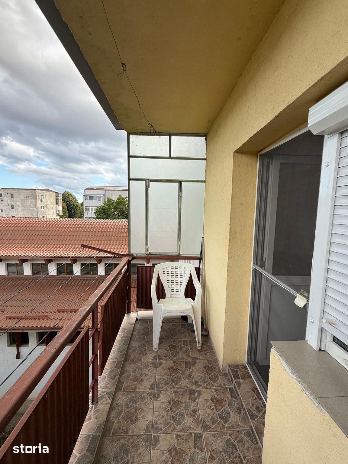 BRASADAS vinde ap 2 cam, balcon, Micro 16 Satu Mare. — fotografia 5