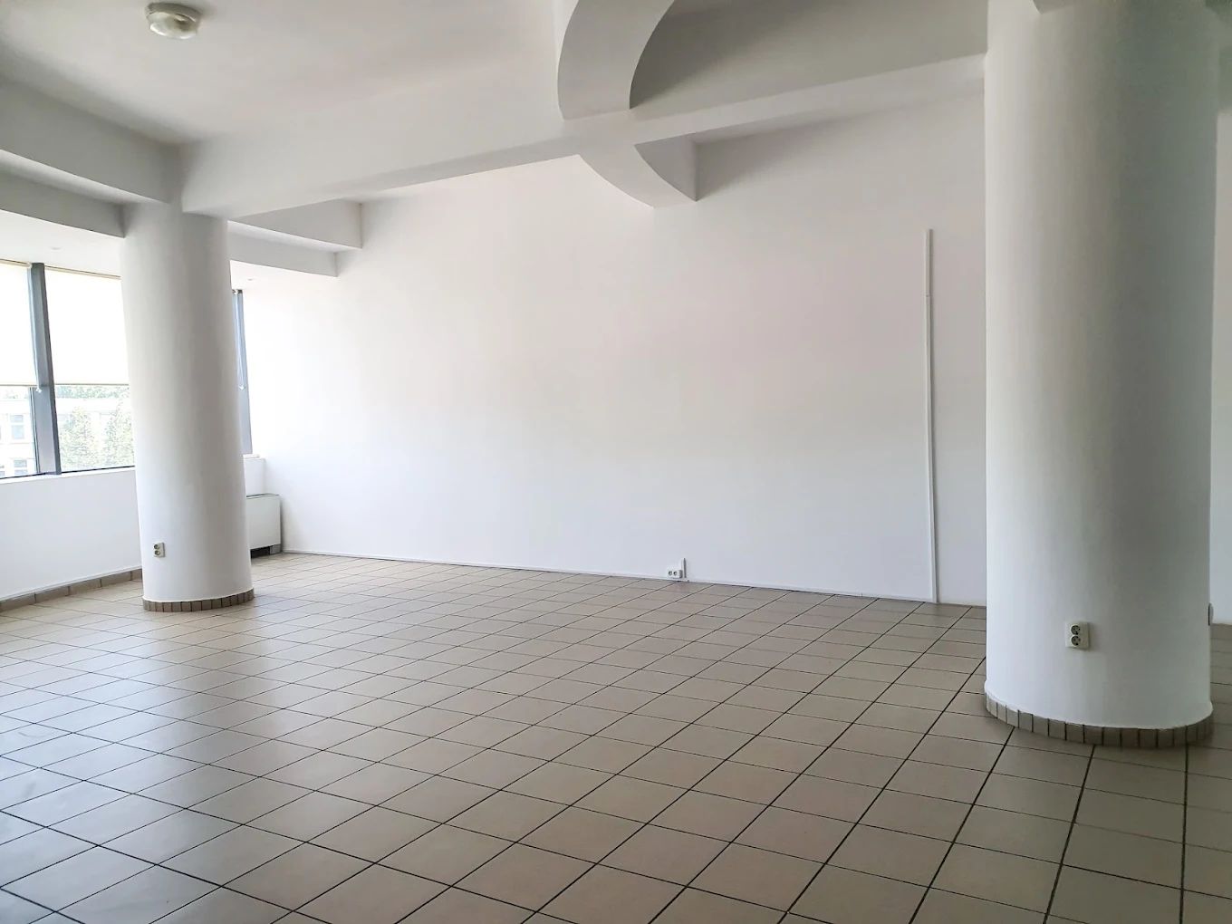 Spații de birouri de închiriat , Business Center – zonă semicentrală — fotografia 5