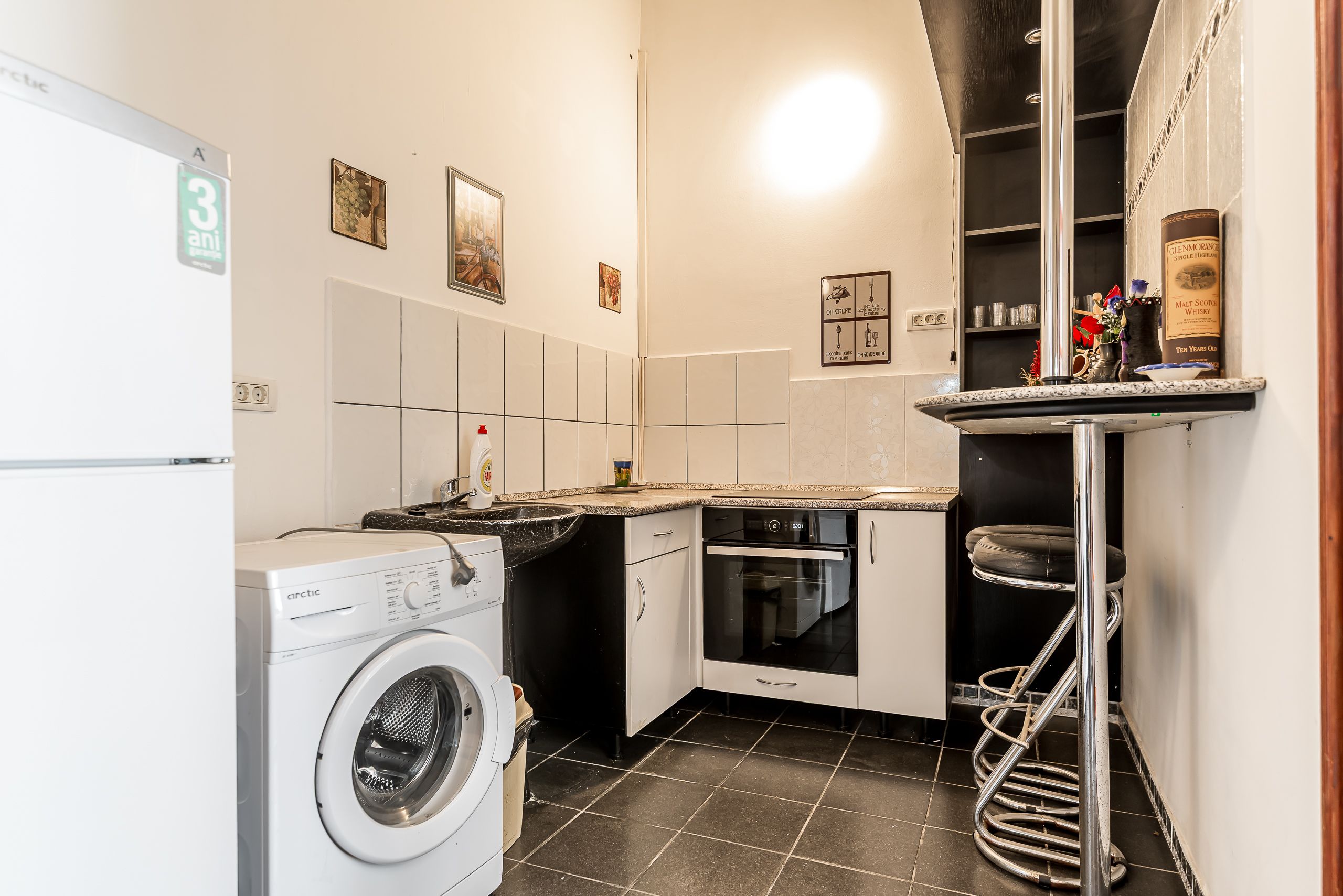 Apartament ultracentral cu 3 camere plus un bonus Comision 0 — fotografia 4