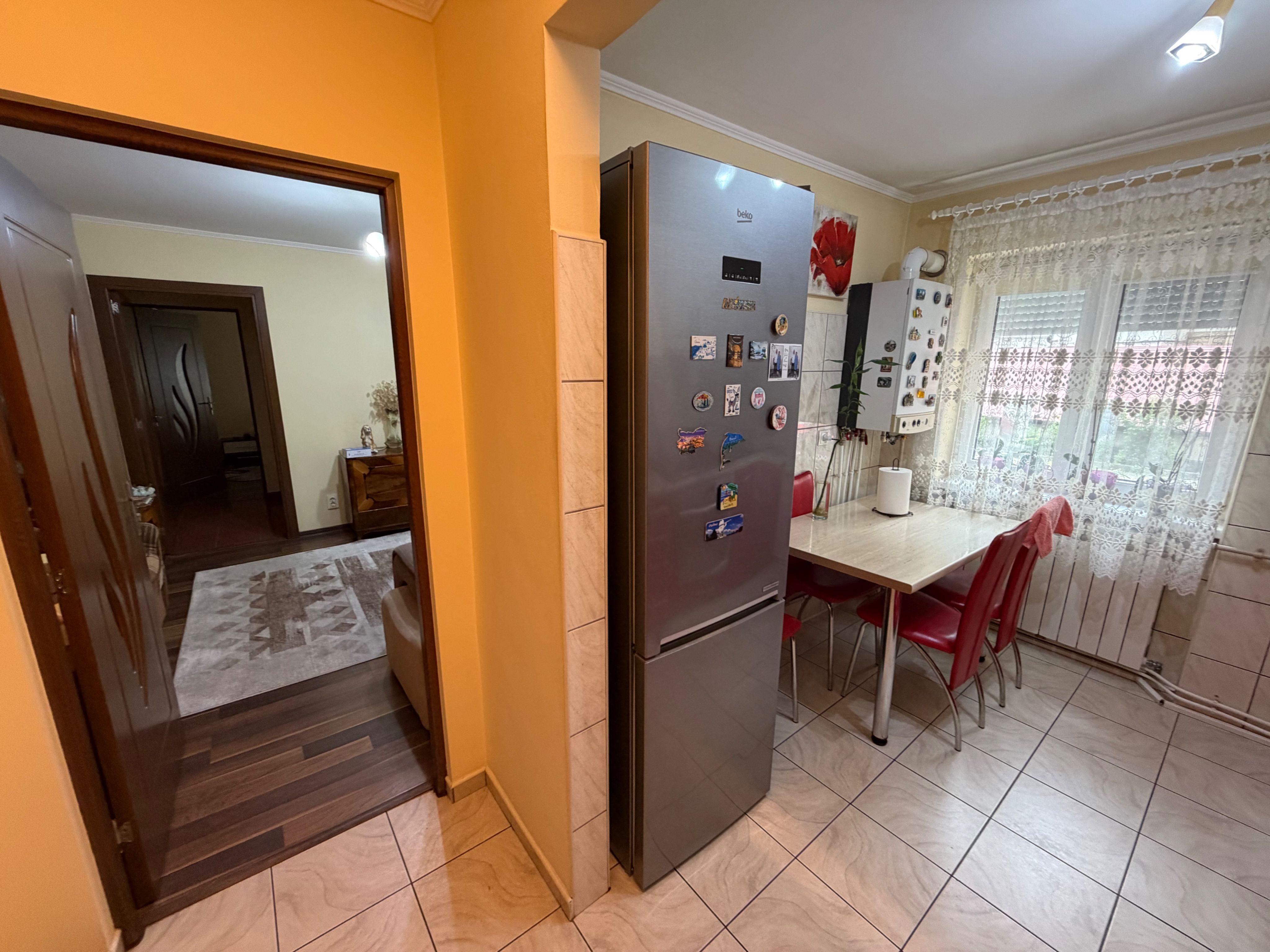 Apartament 2 camere, parter - zona Cetate — fotografia 6