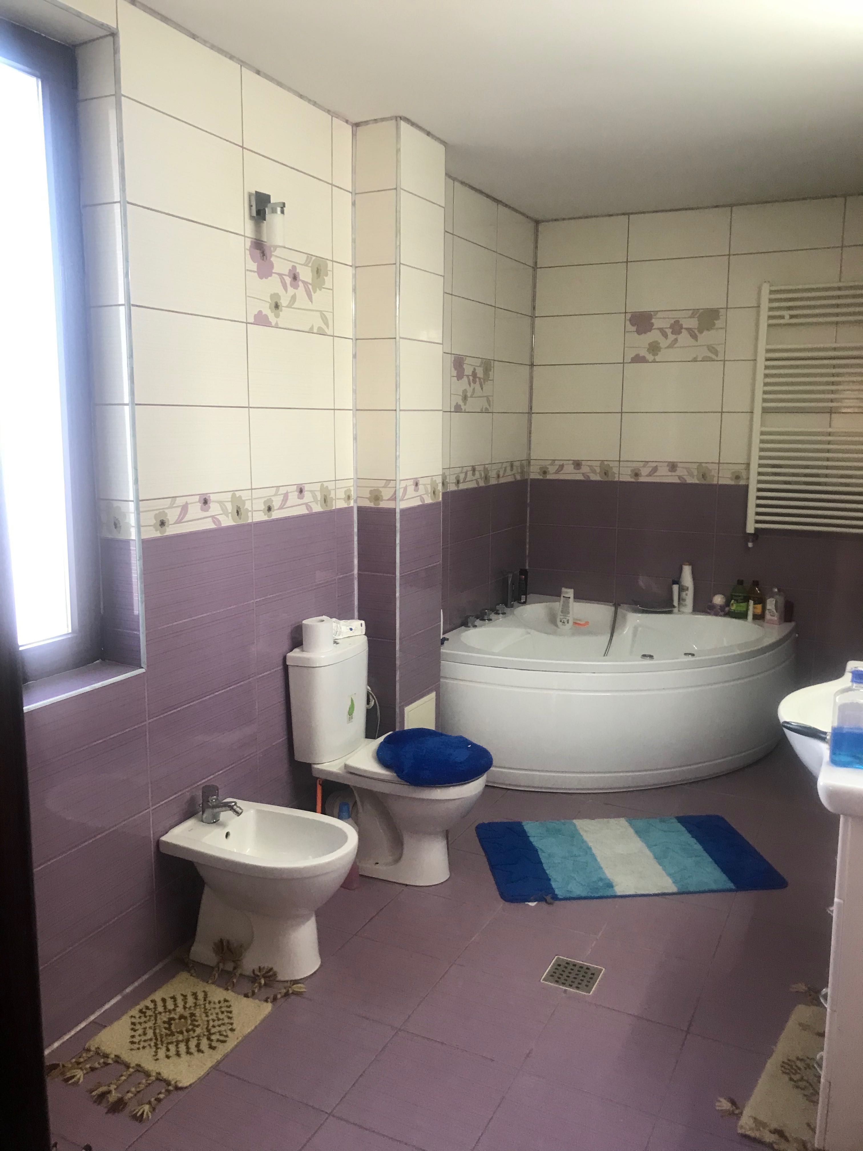 Vanzare vila 300mp,D+P+E+M,Iasi Belvedere-Rond Vechi,teren 550 mp — fotografia 5