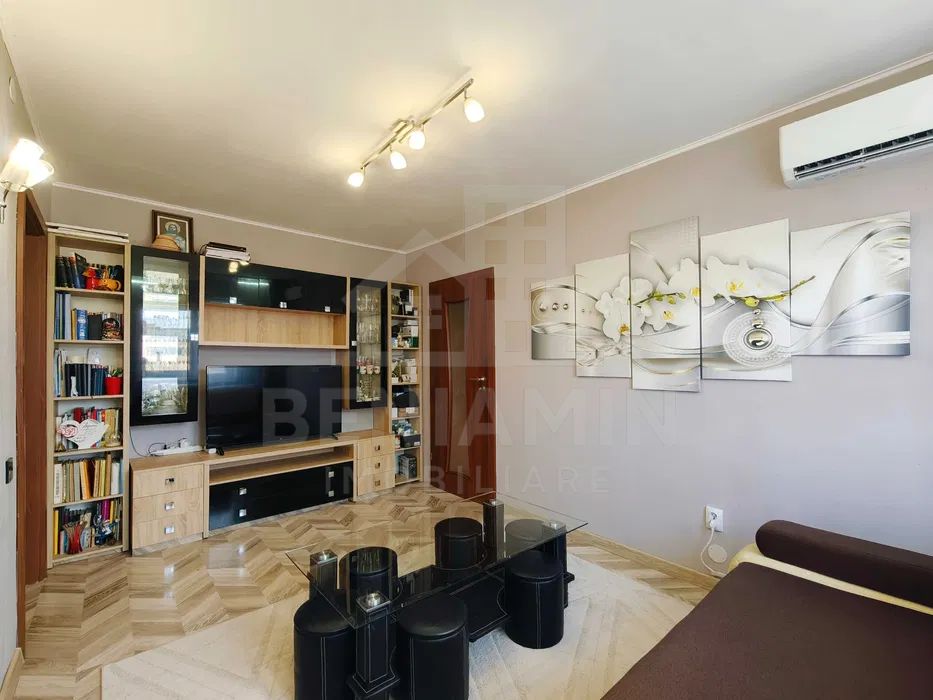 3Camere-Centrala Termica-AC-Mobilat-Utilat-Parcare-Florilor-Brasov — fotografia 3