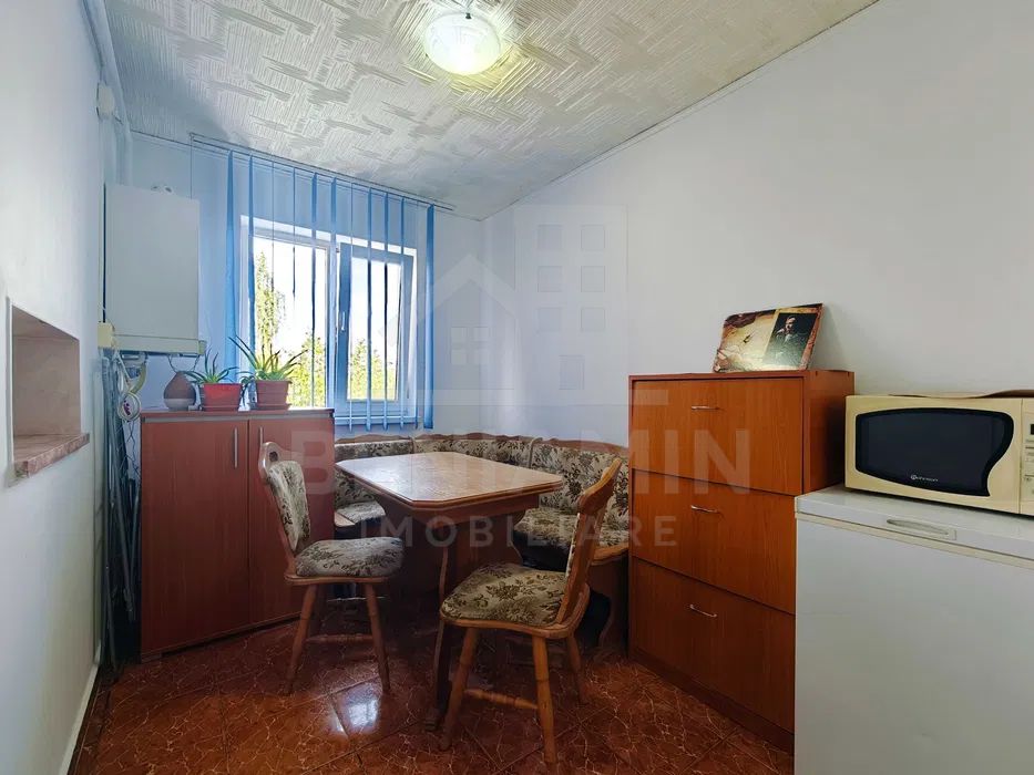 3Camere-Centrala Termica-AC-Mobilat-Utilat-Parcare-Florilor-Brasov — fotografia 5