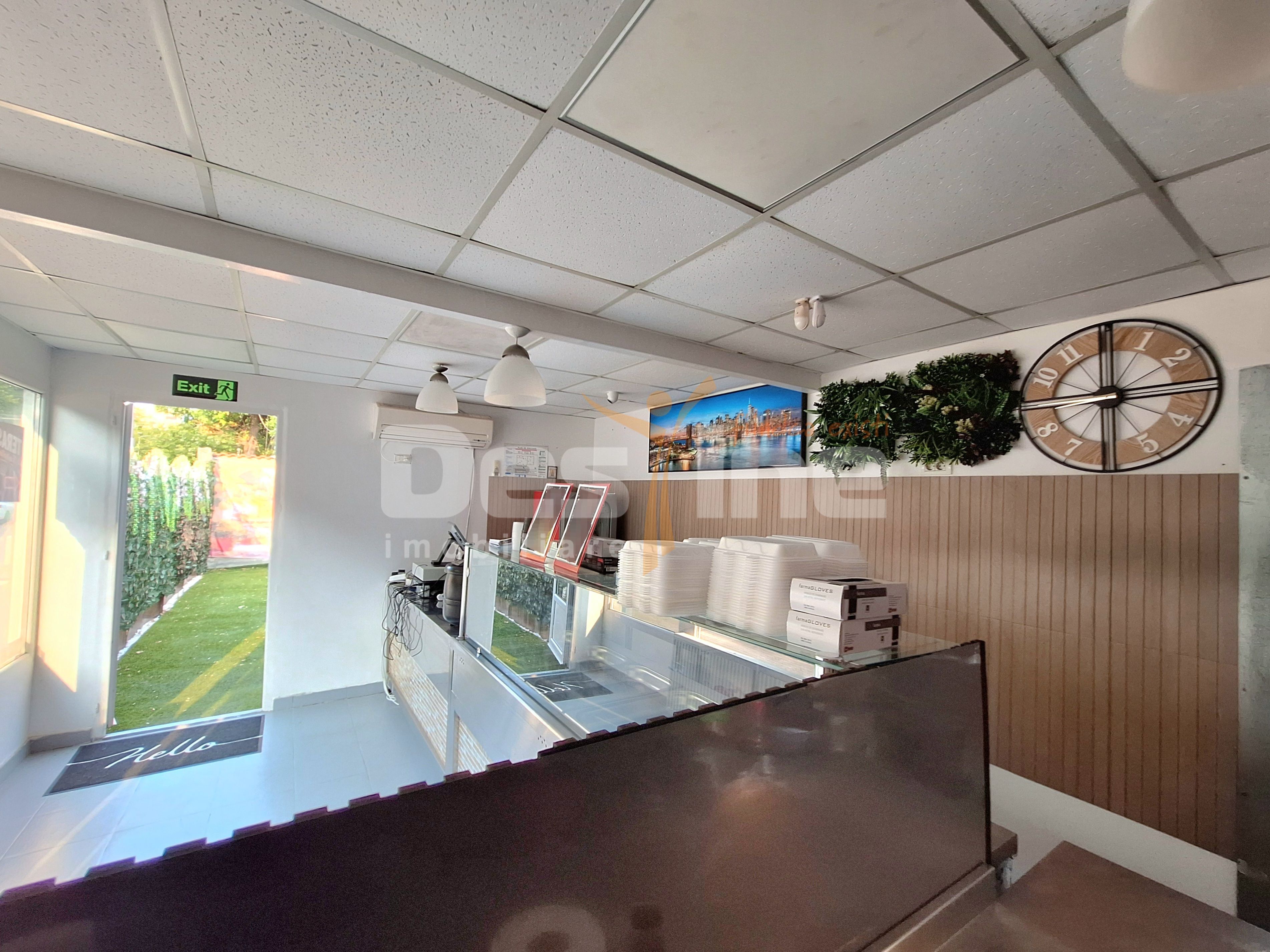 AFACERE FAST FOOD LA CHEIE | ECHIPATĂ COMPLET | 18.000 € — fotografia 13