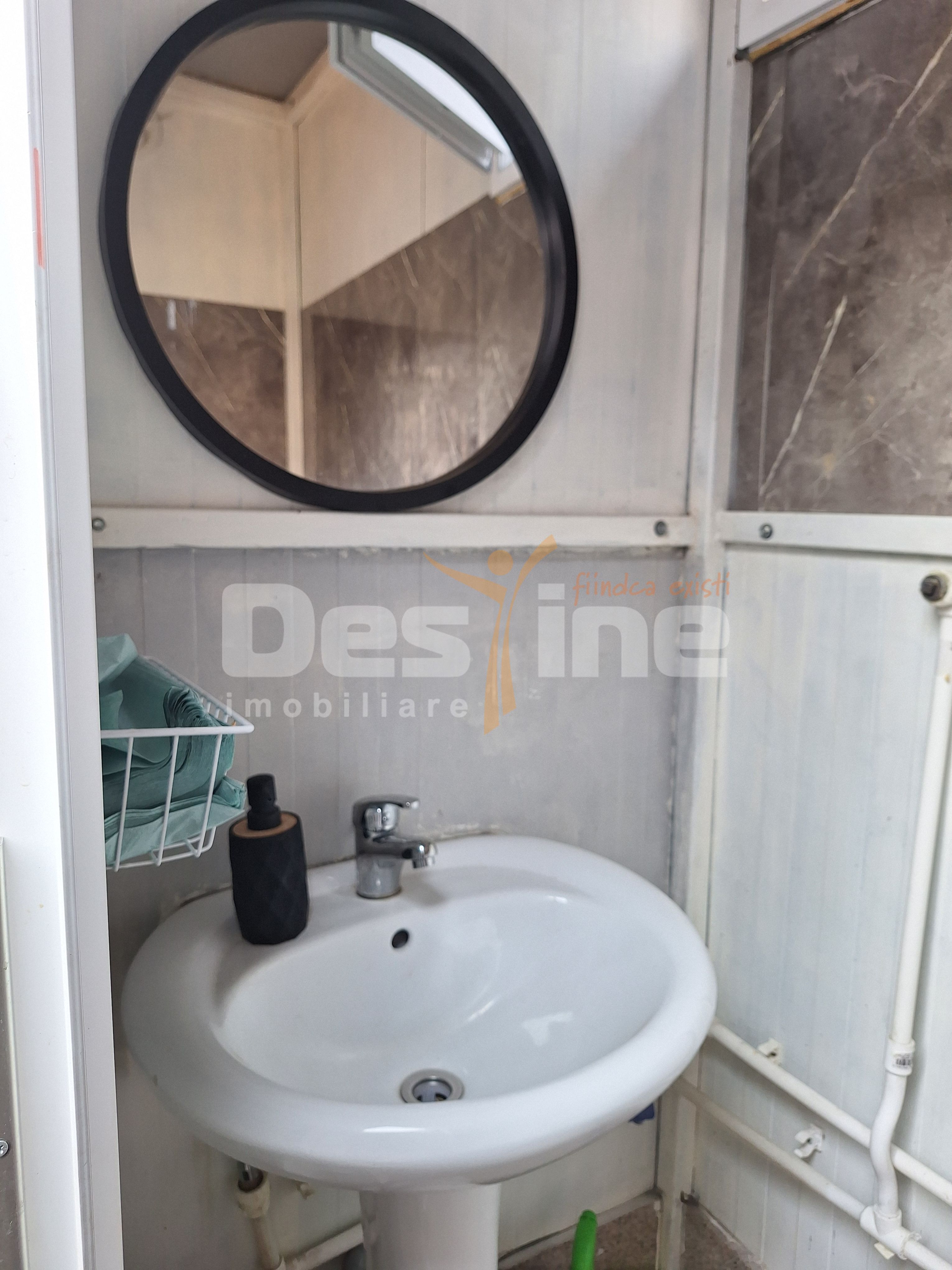 AFACERE FAST FOOD LA CHEIE | ECHIPATĂ COMPLET | 18.000 € — fotografia 8
