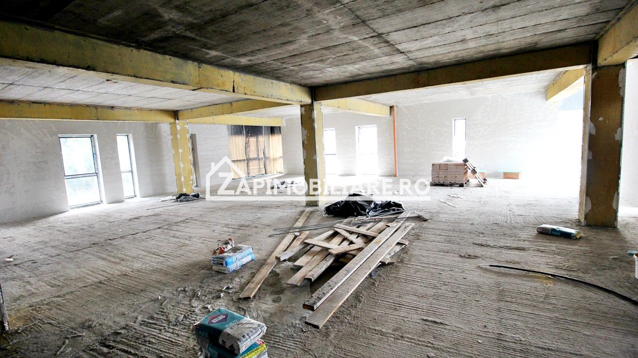 Spatiu comercial si birouri 70-300mp la parter ,zona Gh.Doja — fotografia 3