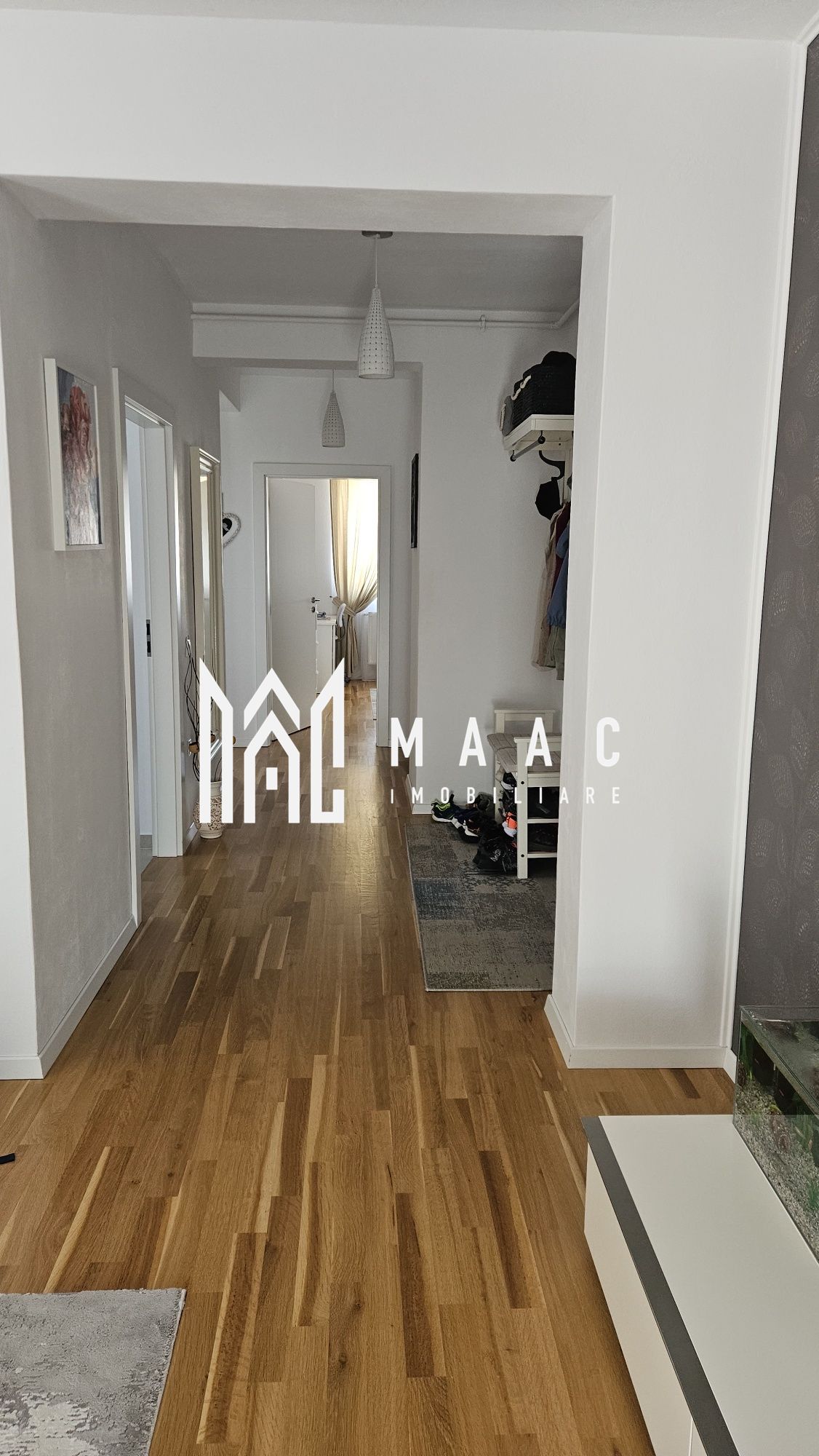 Apartament 3 camere de vânzare | Șelimbăr | 76 mp | pod — fotografia 4