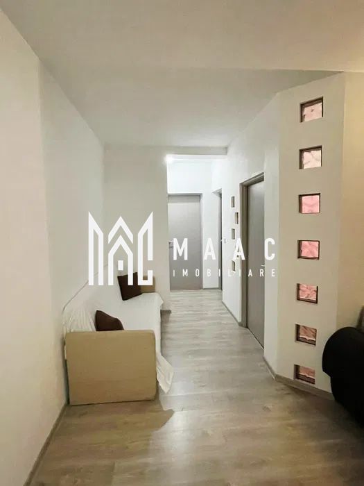 Apartament 3 camere de vânzare | Șelimbăr | renovat | parcare — fotografia 6