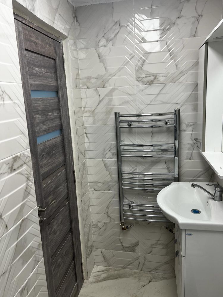 Apartament 2 camere De inchiriat zona magheru piata romana — fotografia 5