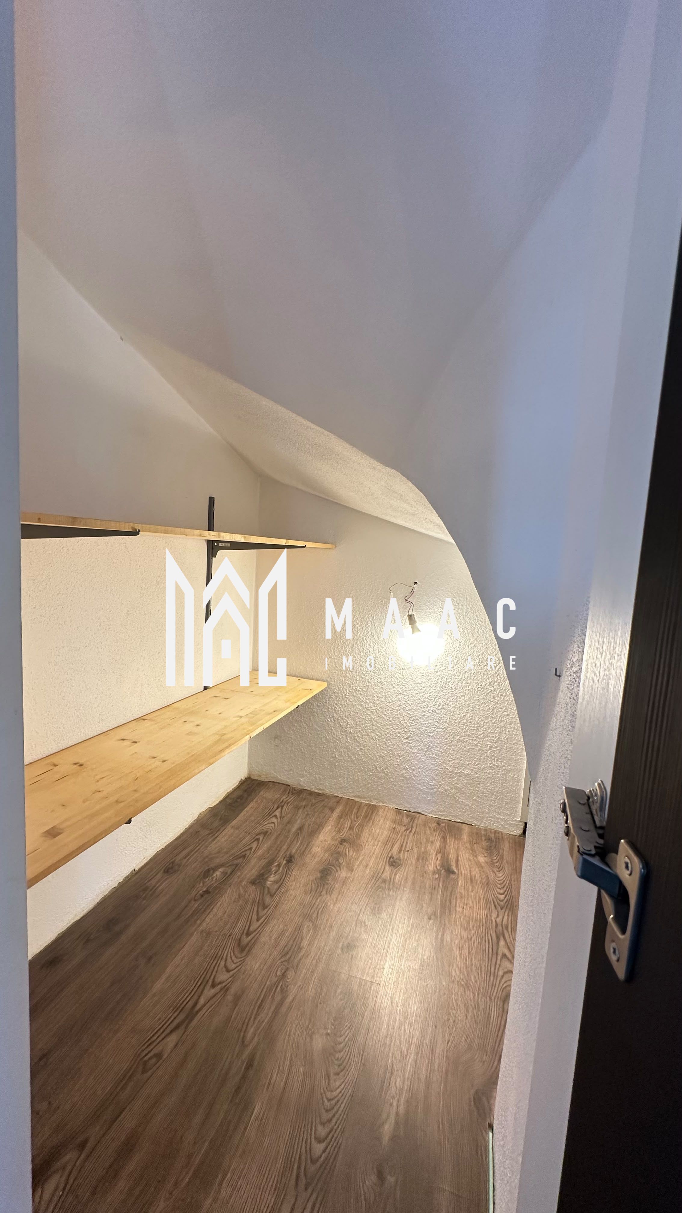 Casă individuală 4 camere de vânzare | Șura Mare | 344 mp — fotografia 10