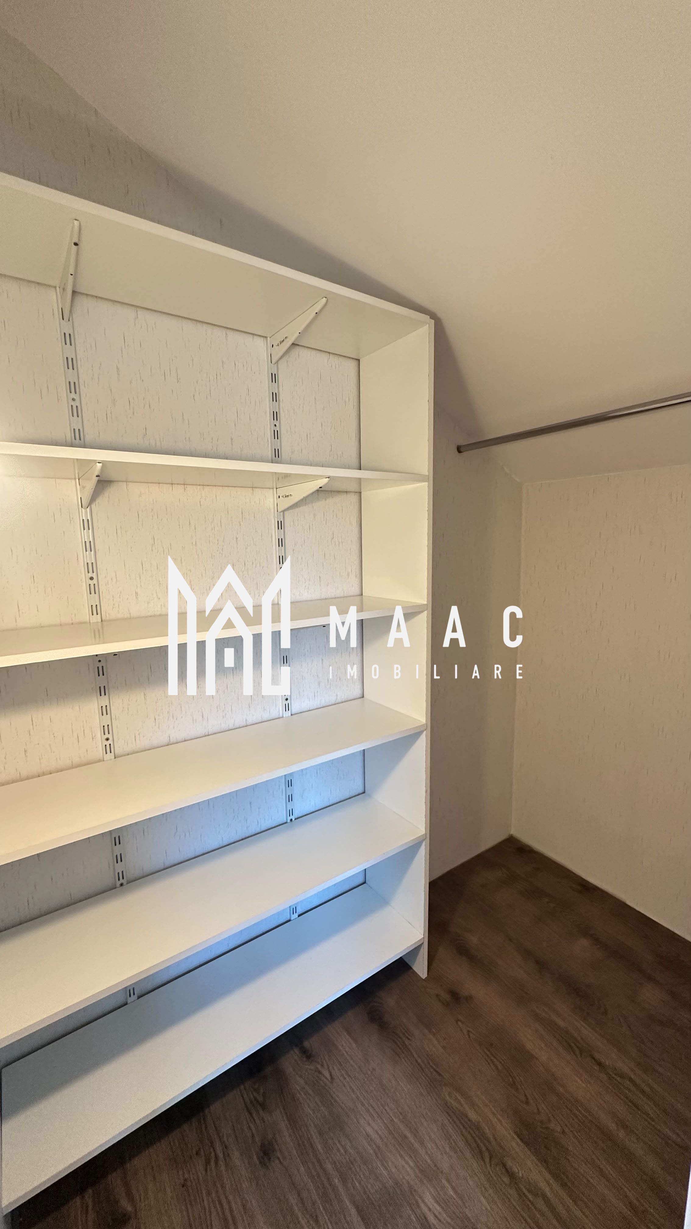 Casă individuală 4 camere de vânzare | Șura Mare | 344 mp — fotografia 14