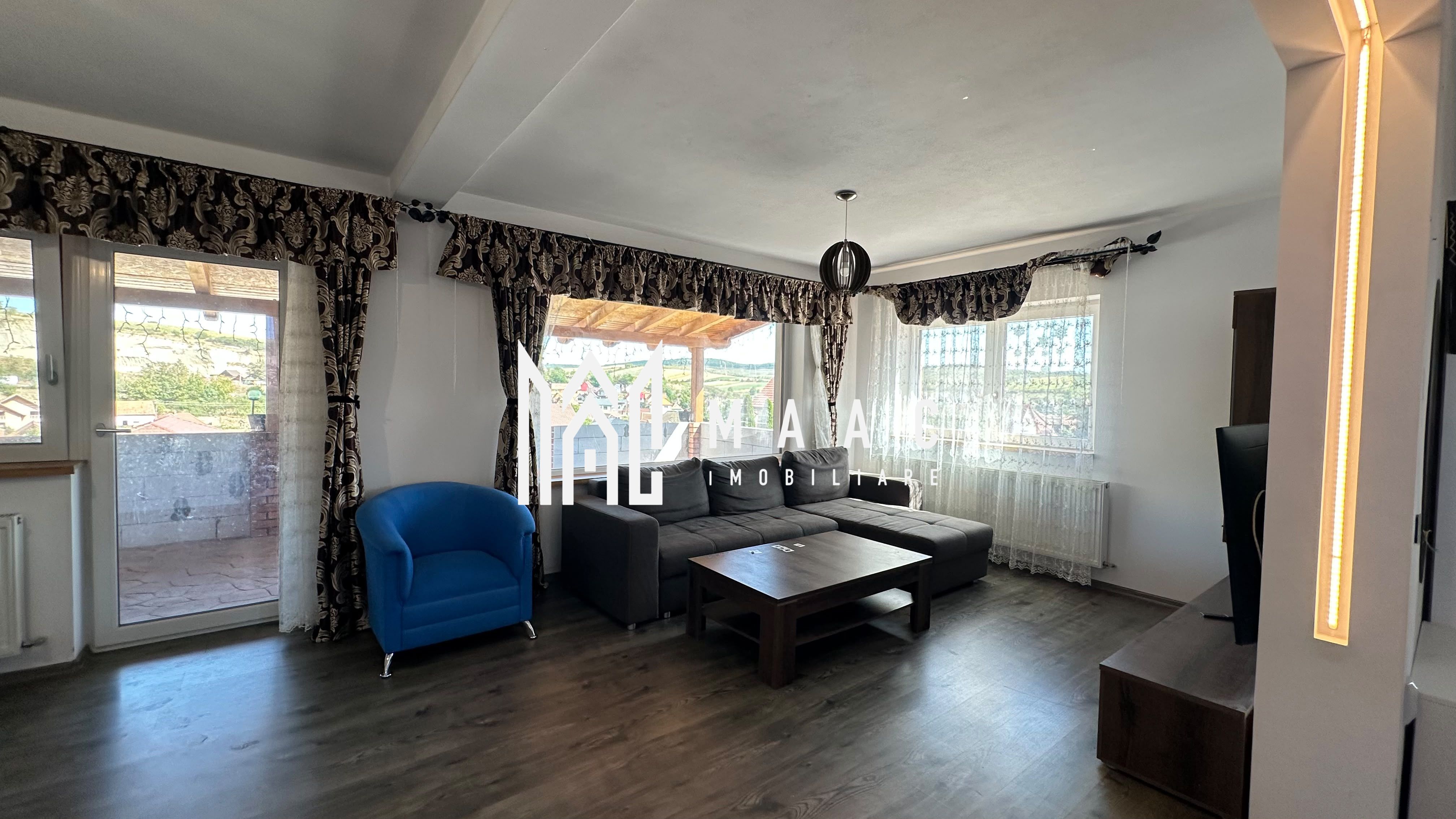 Casă individuală 4 camere de vânzare | Șura Mare | 344 mp — fotografia 3